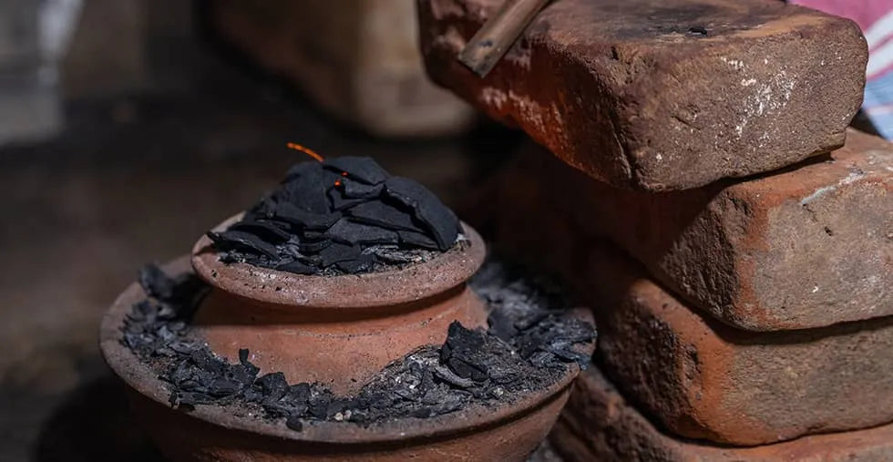 Système traditionnel de traitement de chauffe pour gemmes