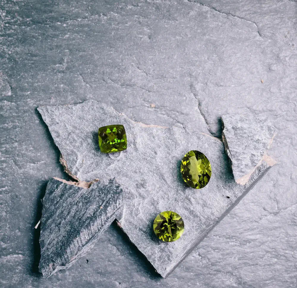 Péridot naturel pierre semi précieuse