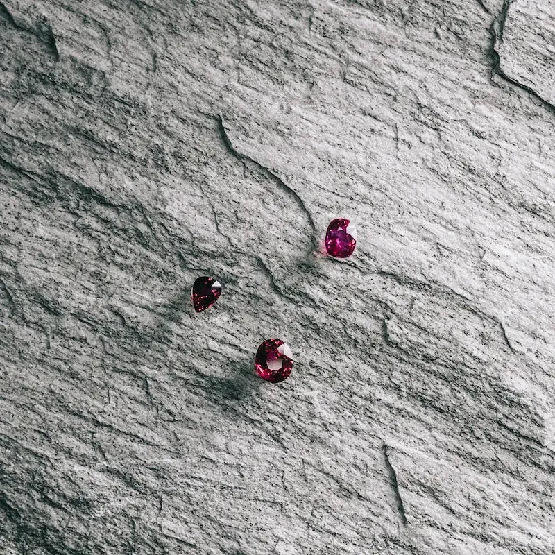 Rubis Naturels Non Sertis
