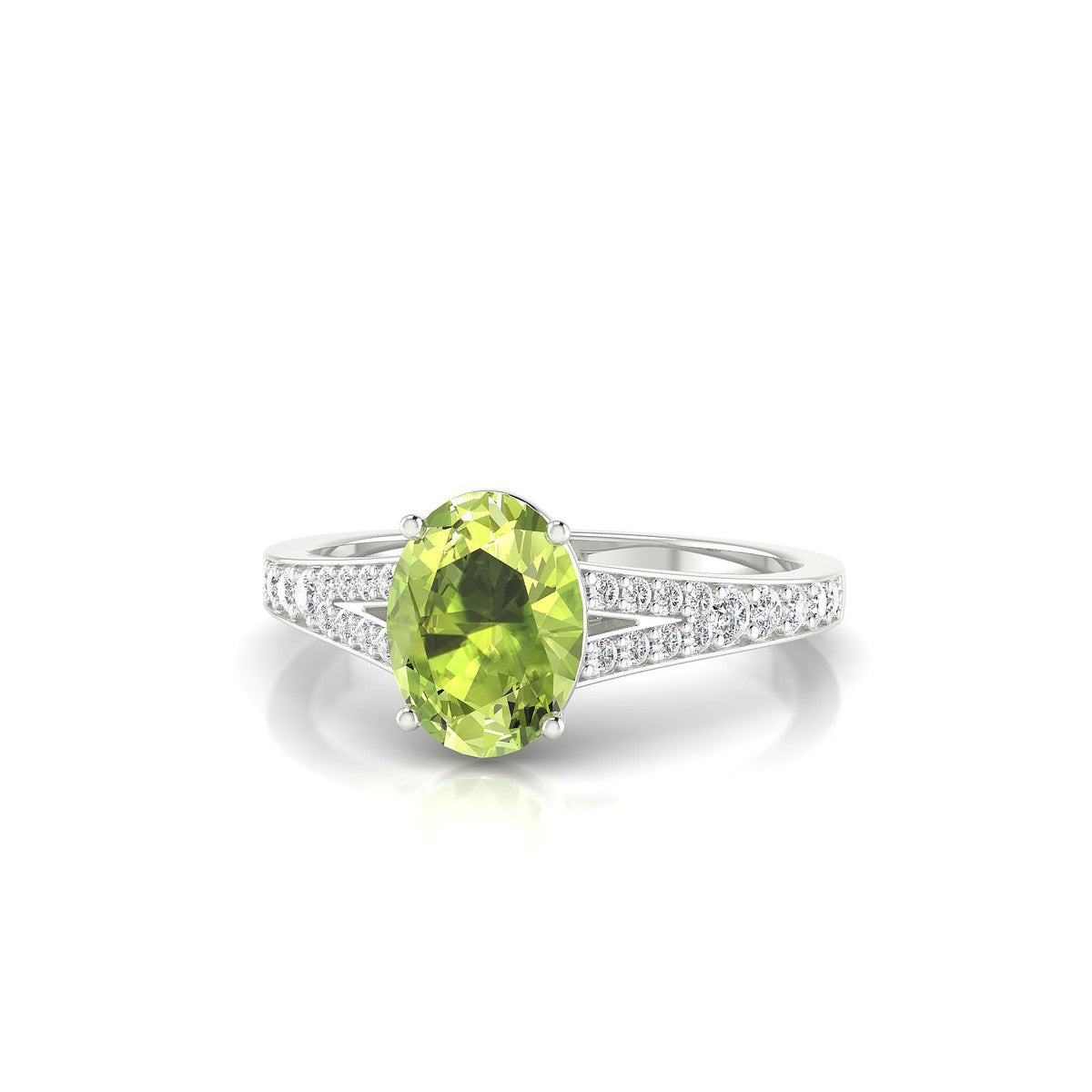 Adore | 18k White Gold 8 x 6 mm Oval Peridot Ring