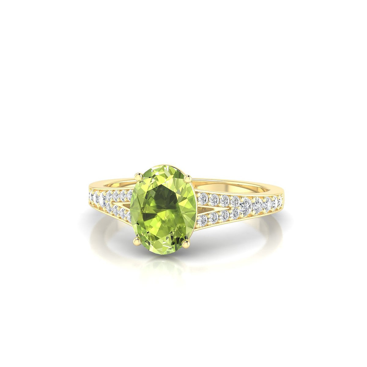 Adore | 18k Yellow Gold 8 x 6 mm Oval Peridot Ring