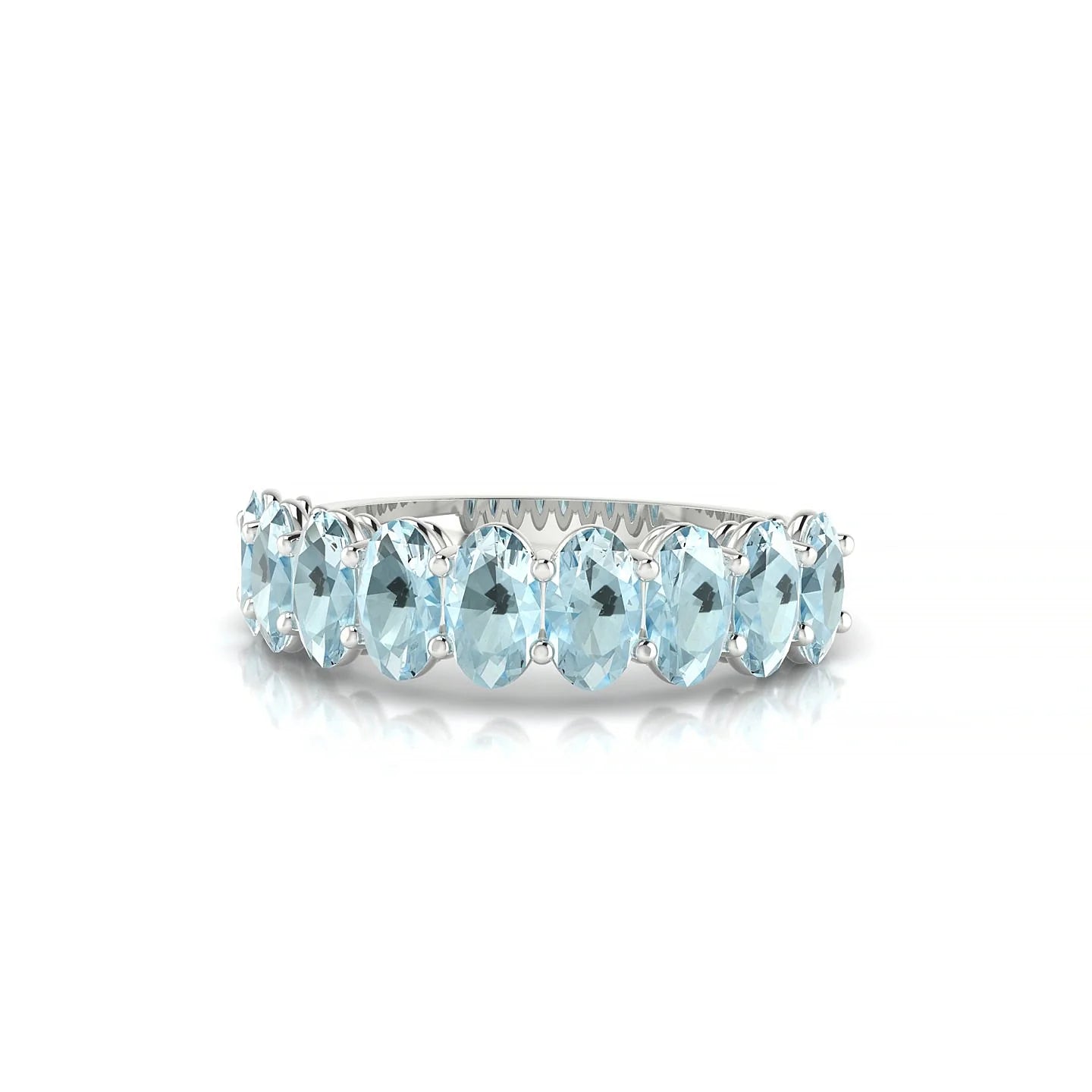 Affection | 18k White Gold 5 x 3 mm Oval Aquamarine Ring