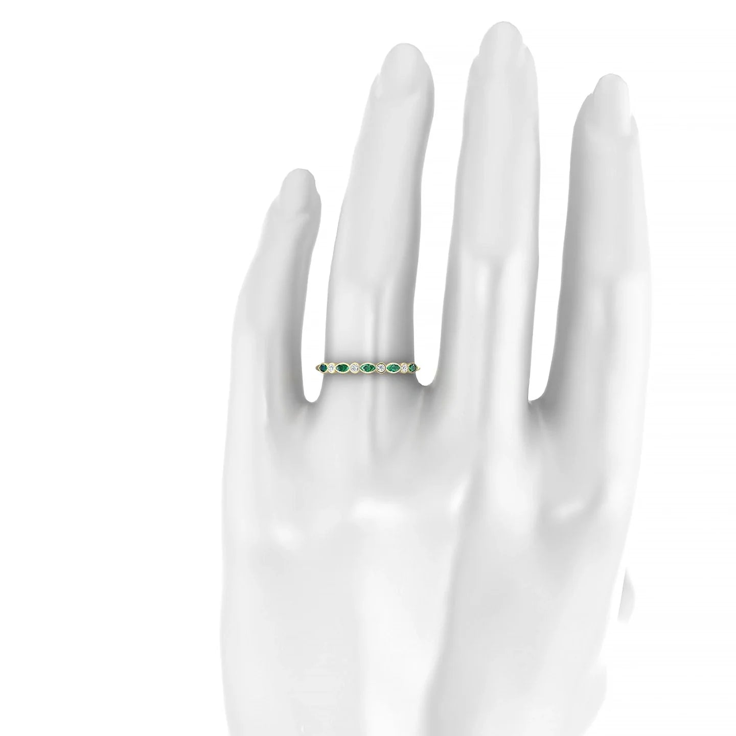 Delight | 18k Yellow Gold 3 x 1.5 mm Marquise Emerald Ring