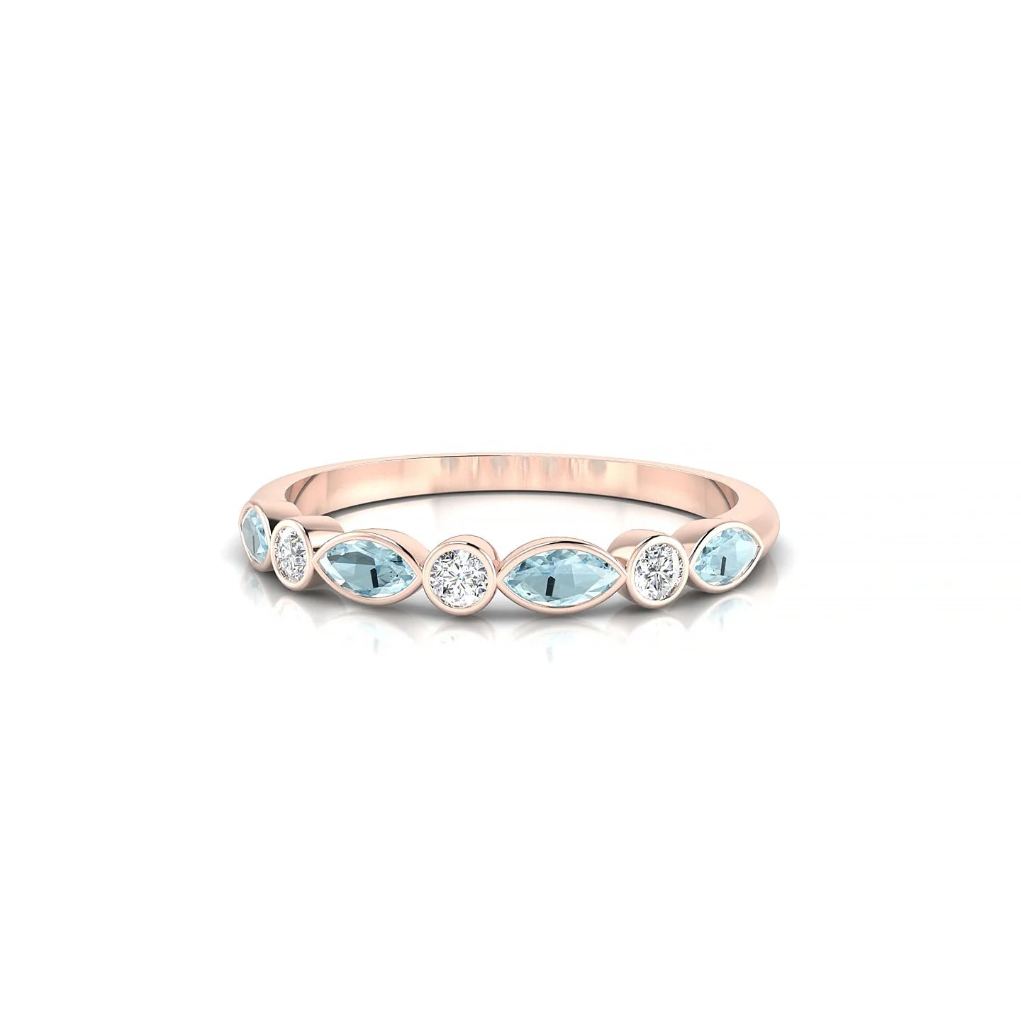Delight | 18k Rose Gold 4 x 2 mm Marquise Aquamarine Ring