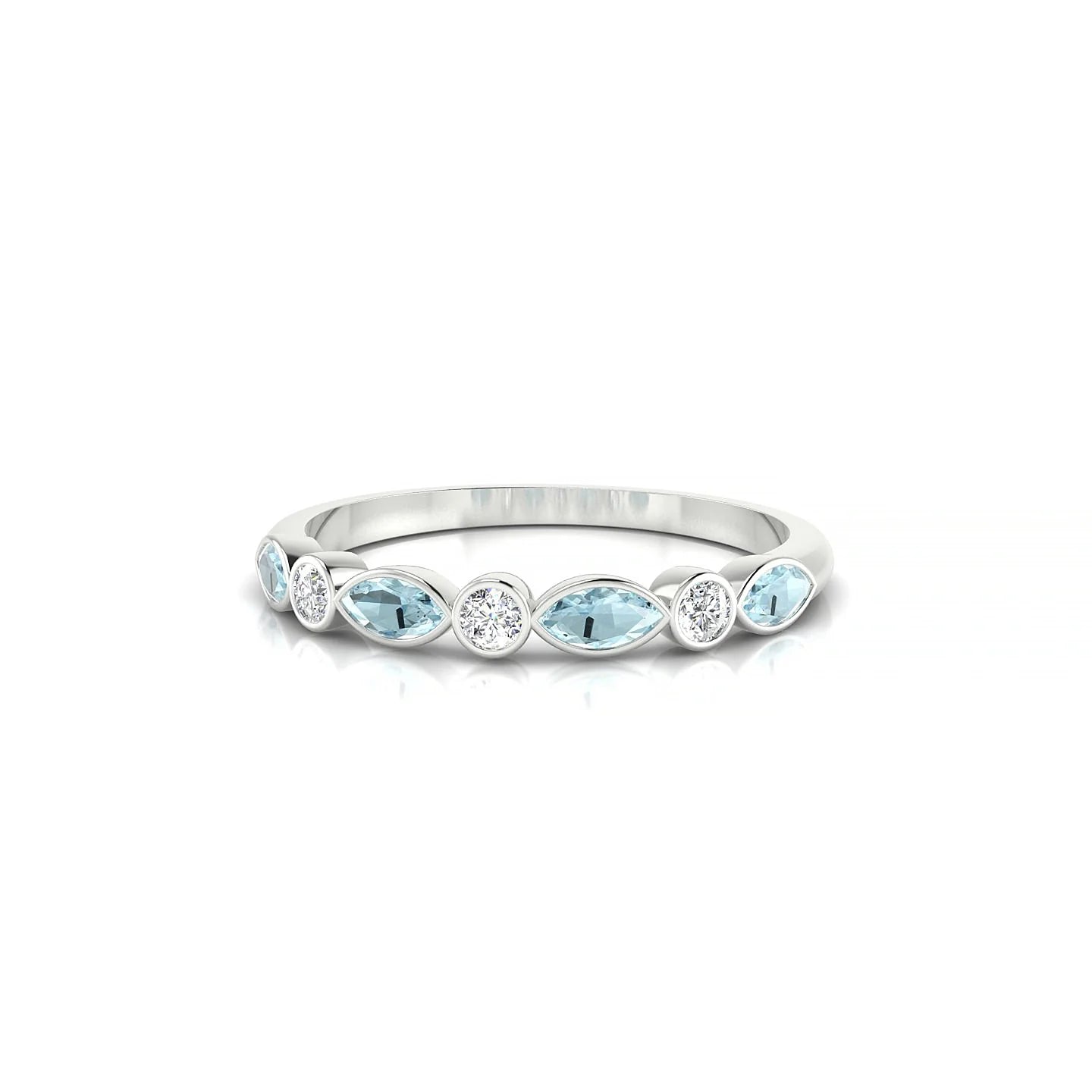 Delight | 18k White Gold 4 x 2 mm Marquise Aquamarine Ring