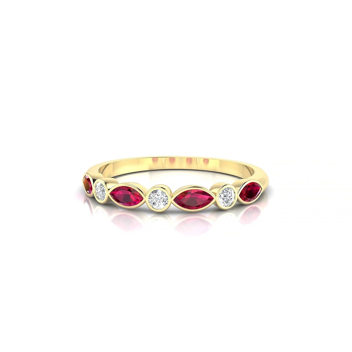 Delight | 18k Yellow Gold 4 x 2 mm Marquise Ruby Ring