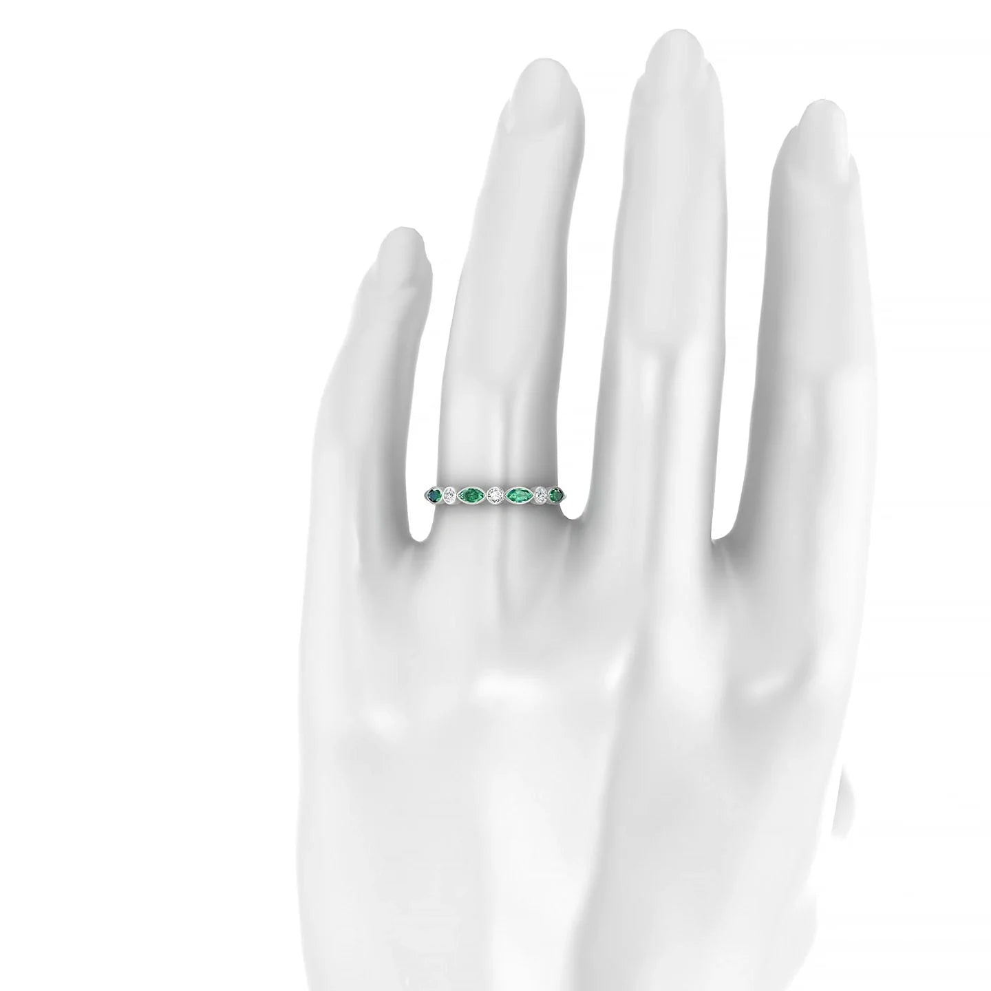 Delight | 18k White Gold 4 x 2 mm Marquise Emerald Ring