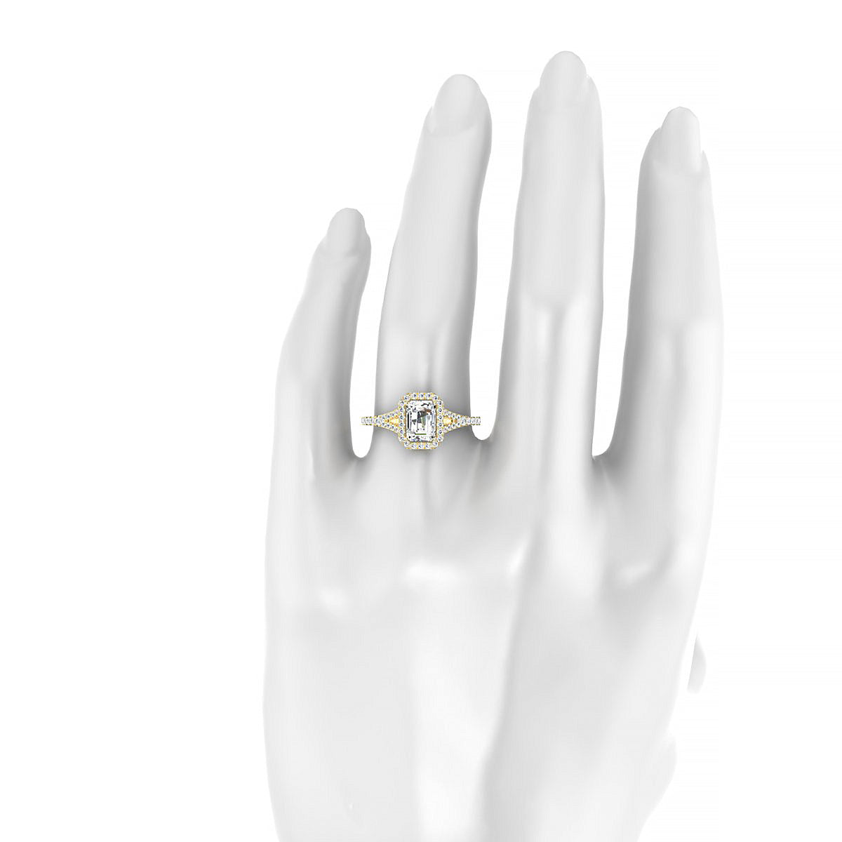 Dream | 18k Yellow Gold 7 x 5 mm Emerald Diamond Ring