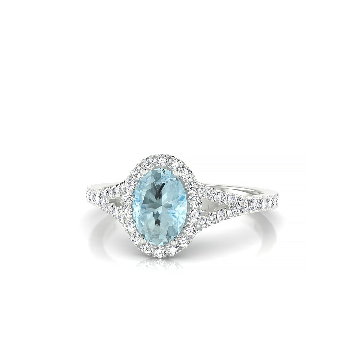Dream | 18k White Gold 7 x 5 mm Oval Aquamarine Ring