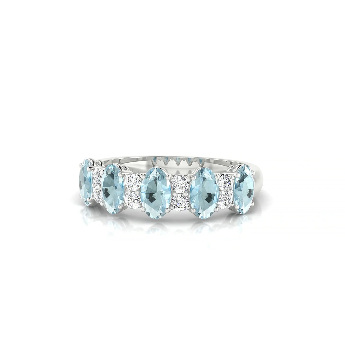 Eminence | 18k White Gold 5 x 3 mm Oval Aquamarine Ring
