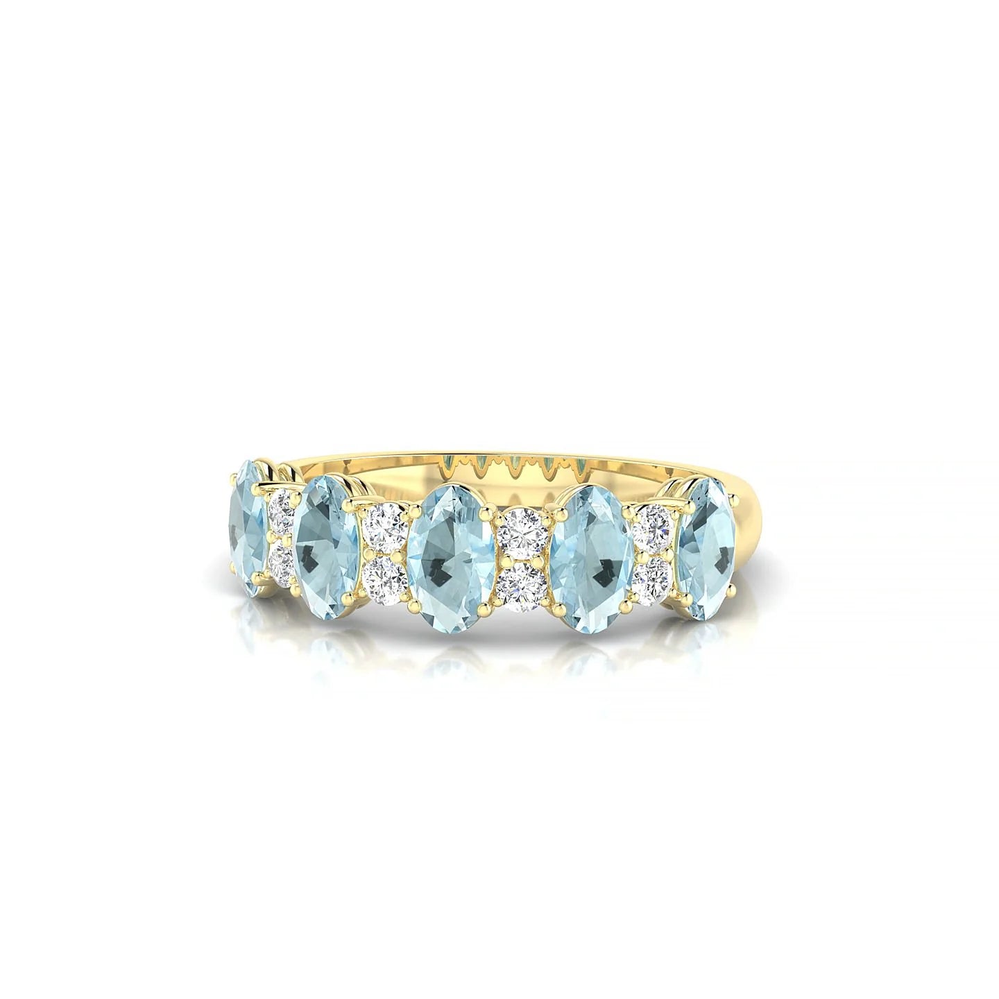 Eminence | 18k Yellow Gold 5 x 3 mm Oval Aquamarine Ring