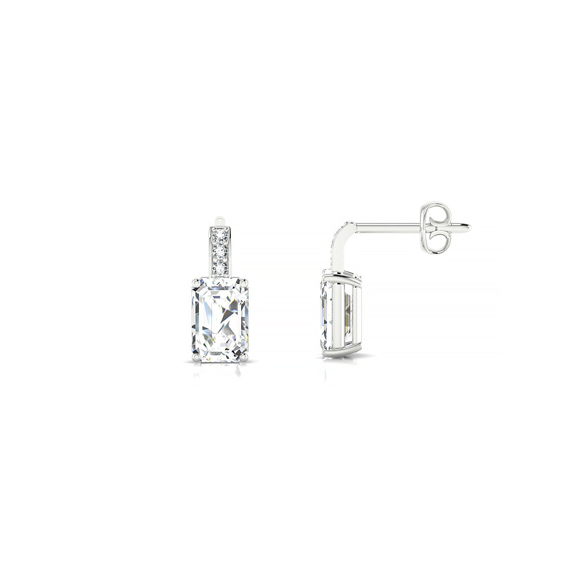 Exquisite | 18k White Gold 6 x 4 mm Emerald Diamond Earrings