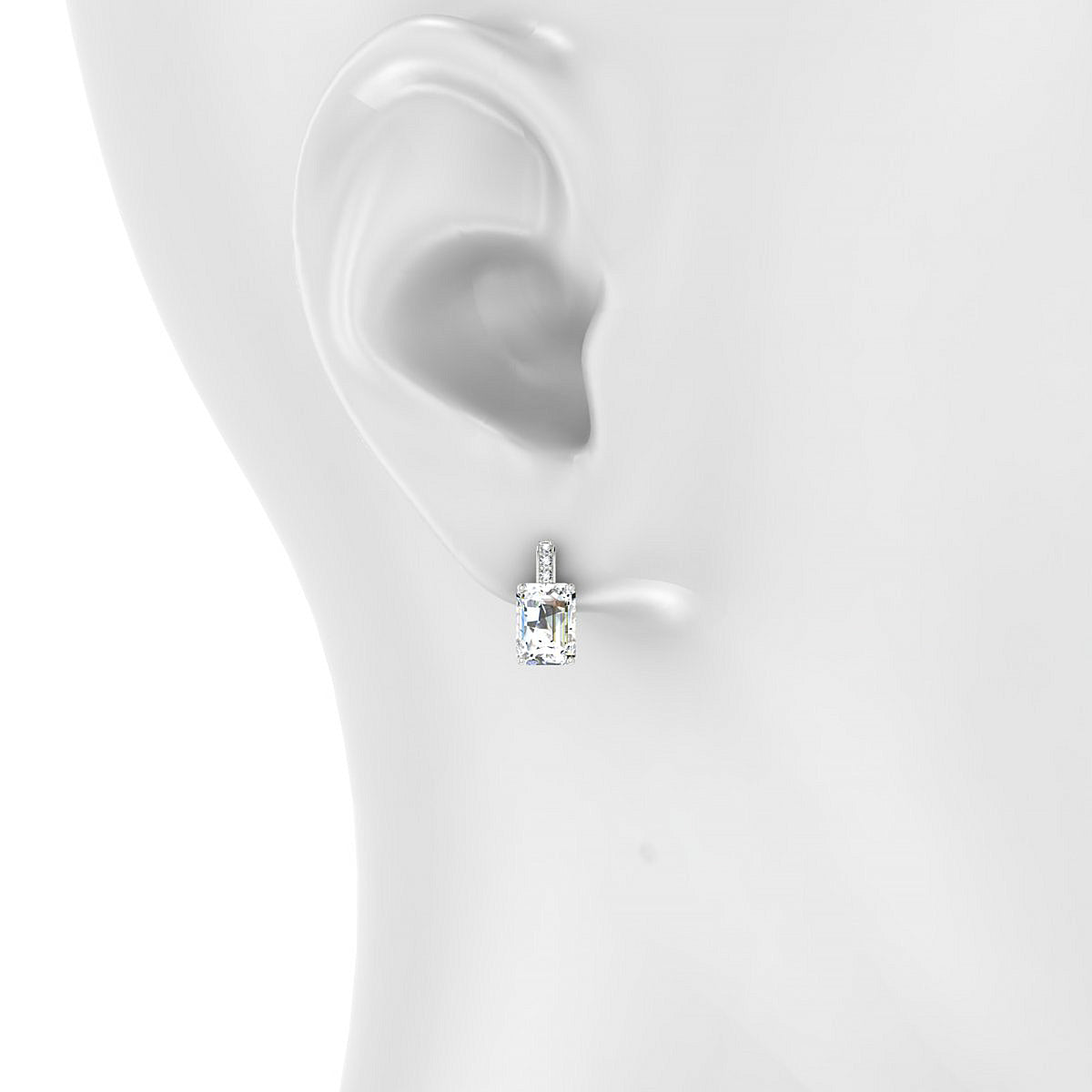 Exquisite | 18k White Gold 7 x 5 mm Emerald Diamond Earrings