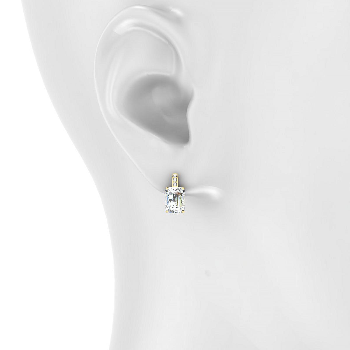 Exquisite | 18k Yellow Gold 7 x 5 mm Emerald Diamond Earrings