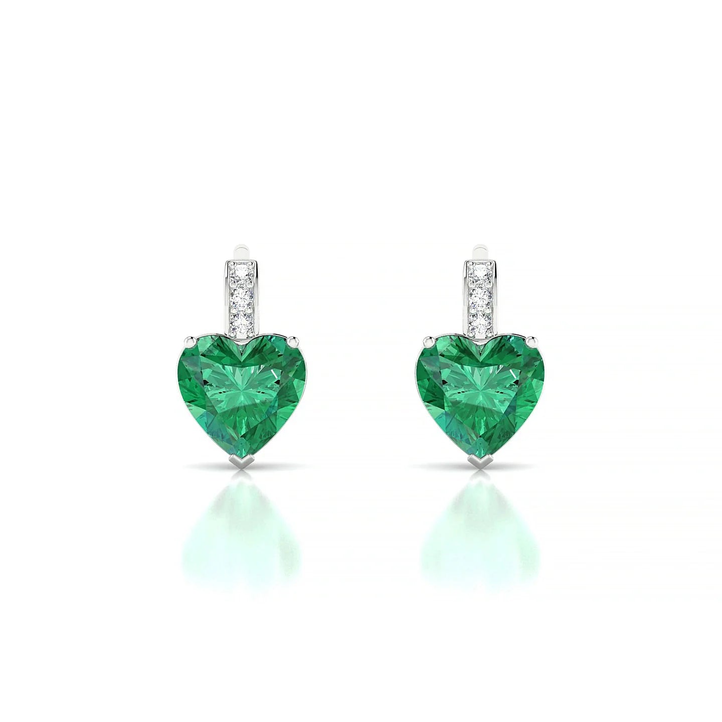Exquisite | 18k White Gold 5.5 mm Heart Emerald Earrings