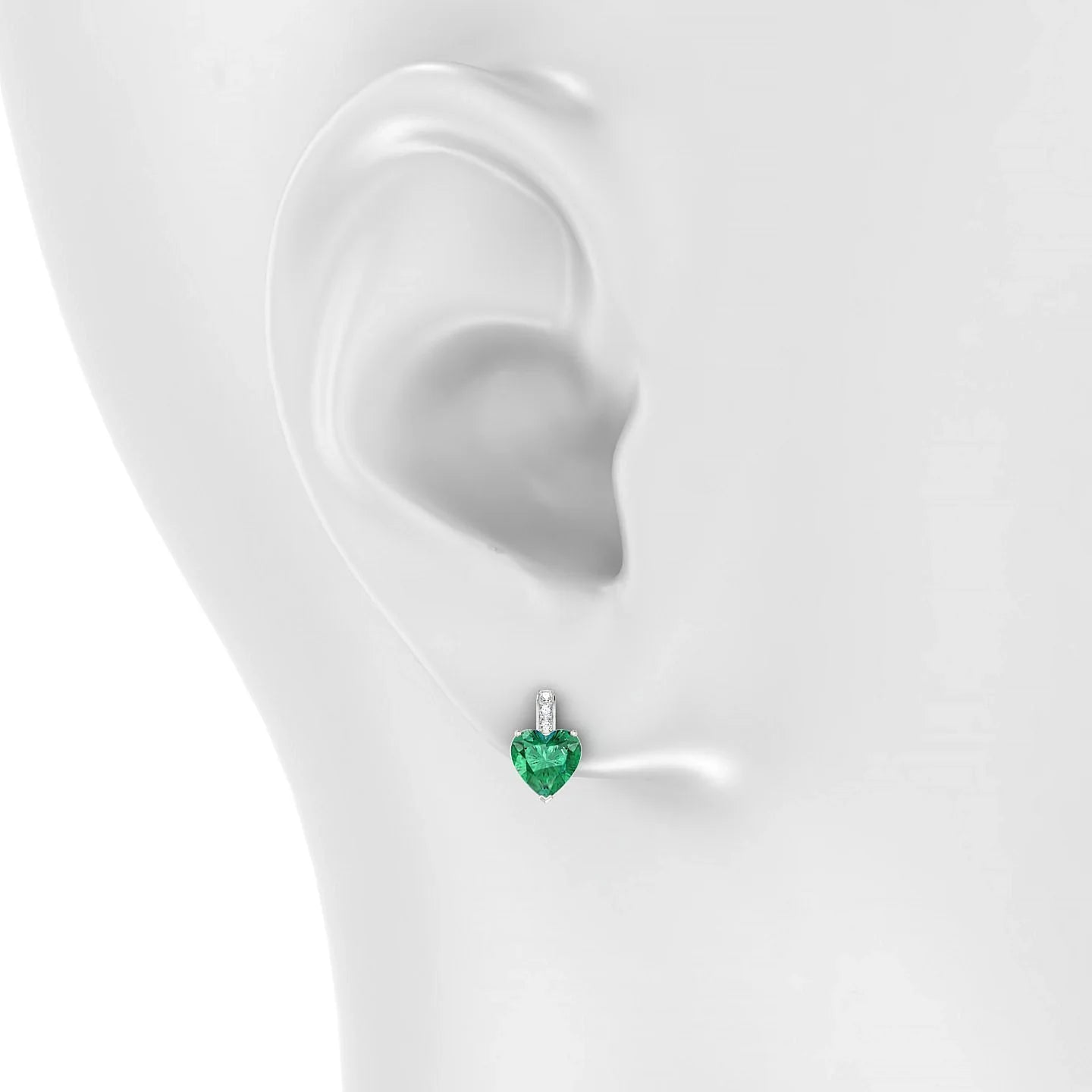 Exquisite | 18k White Gold 5.5 mm Heart Emerald Earrings