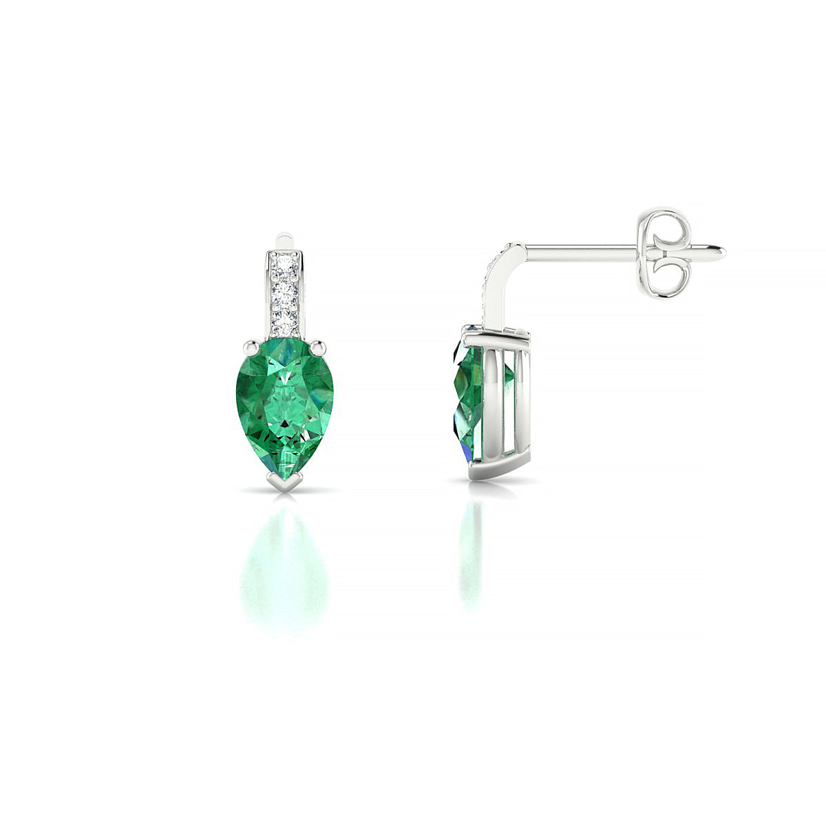 Exquisite | 18k White Gold 6 x 4 mm Pear Emerald Earrings