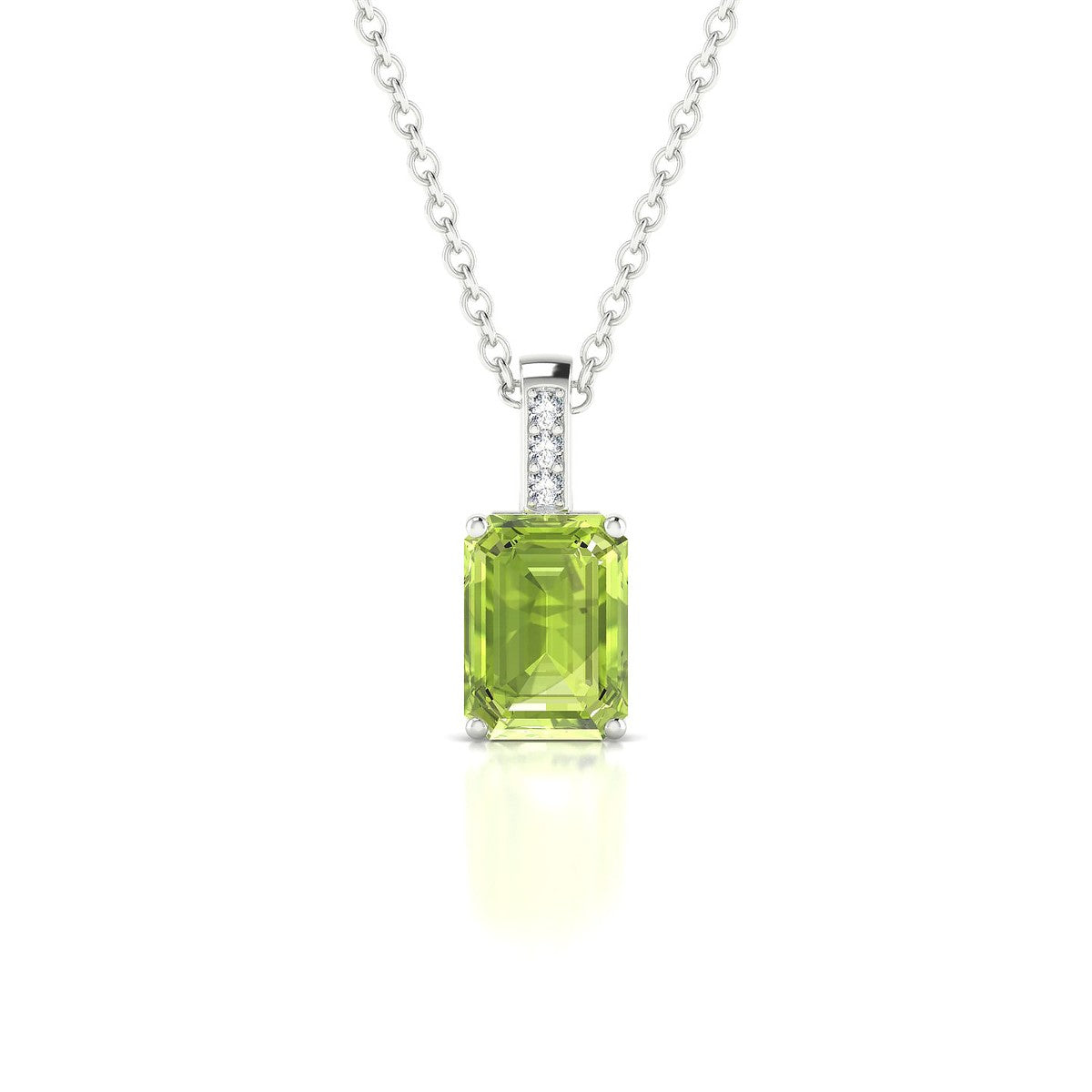 Exquisite | 18k White Gold 7 x 5 mm Emerald Peridot Pendant