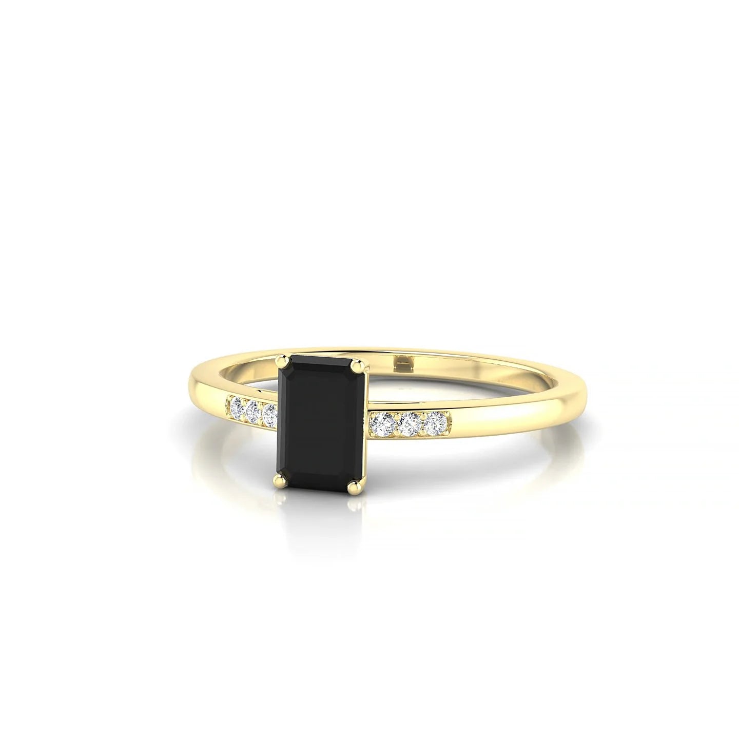 Exquisite | 18k Yellow Gold 6 x 4 mm Emerald Black Diamond Ring