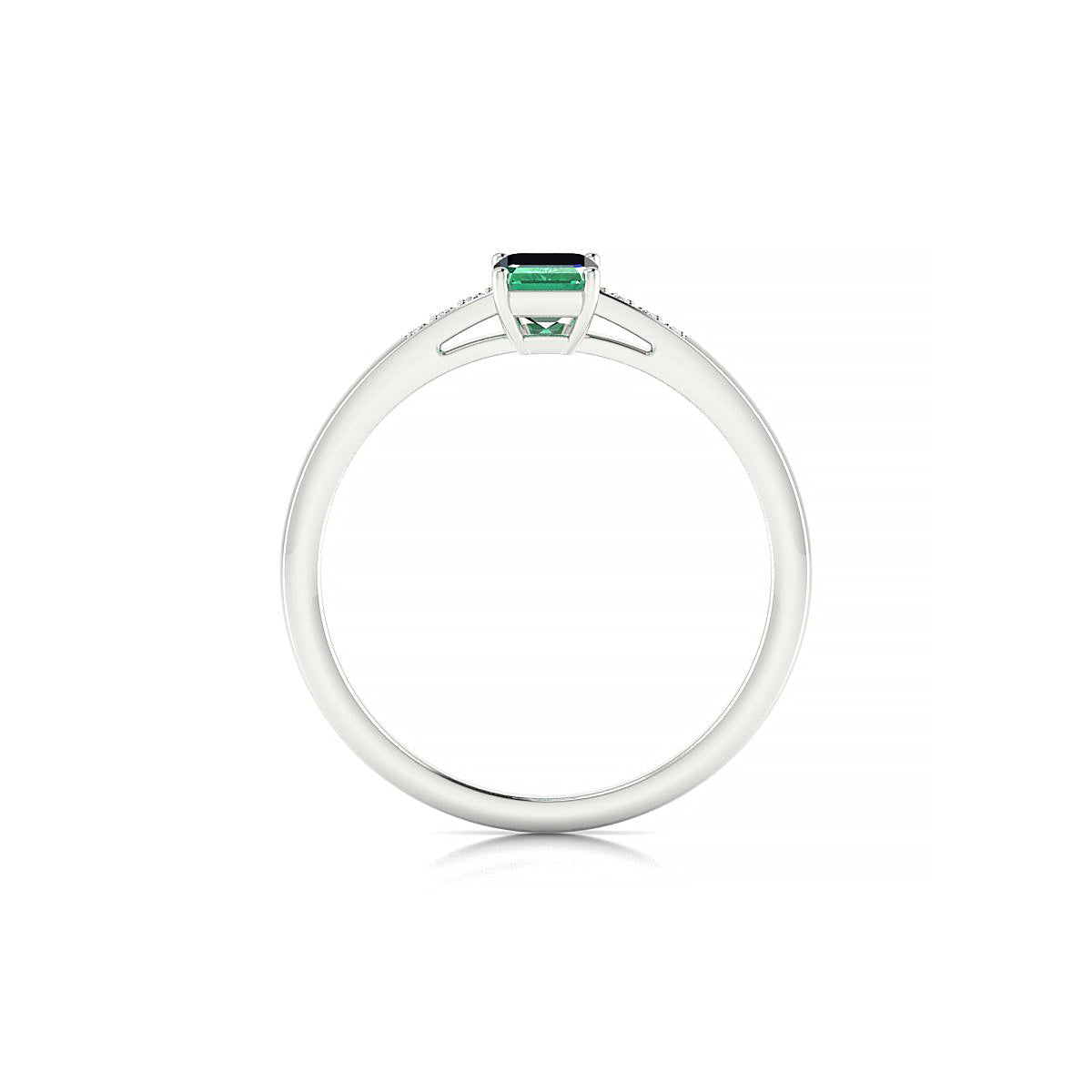 Exquisite | 18k White Gold 6 x 4 mm Emerald Emerald Ring