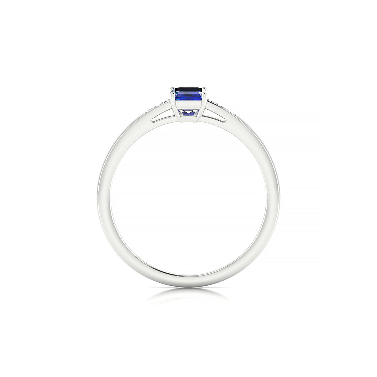 Exquisite | 18k White Gold 6 x 4 mm Emerald Sapphire Ring