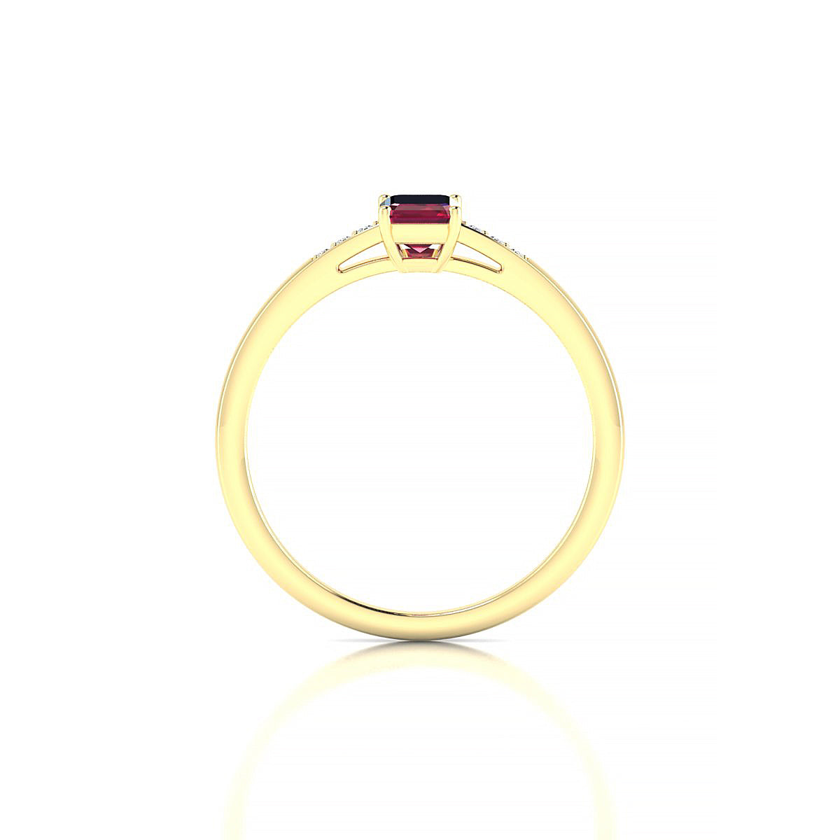 Exquisite | 18k Yellow Gold 6 x 4 mm Emerald Ruby Ring