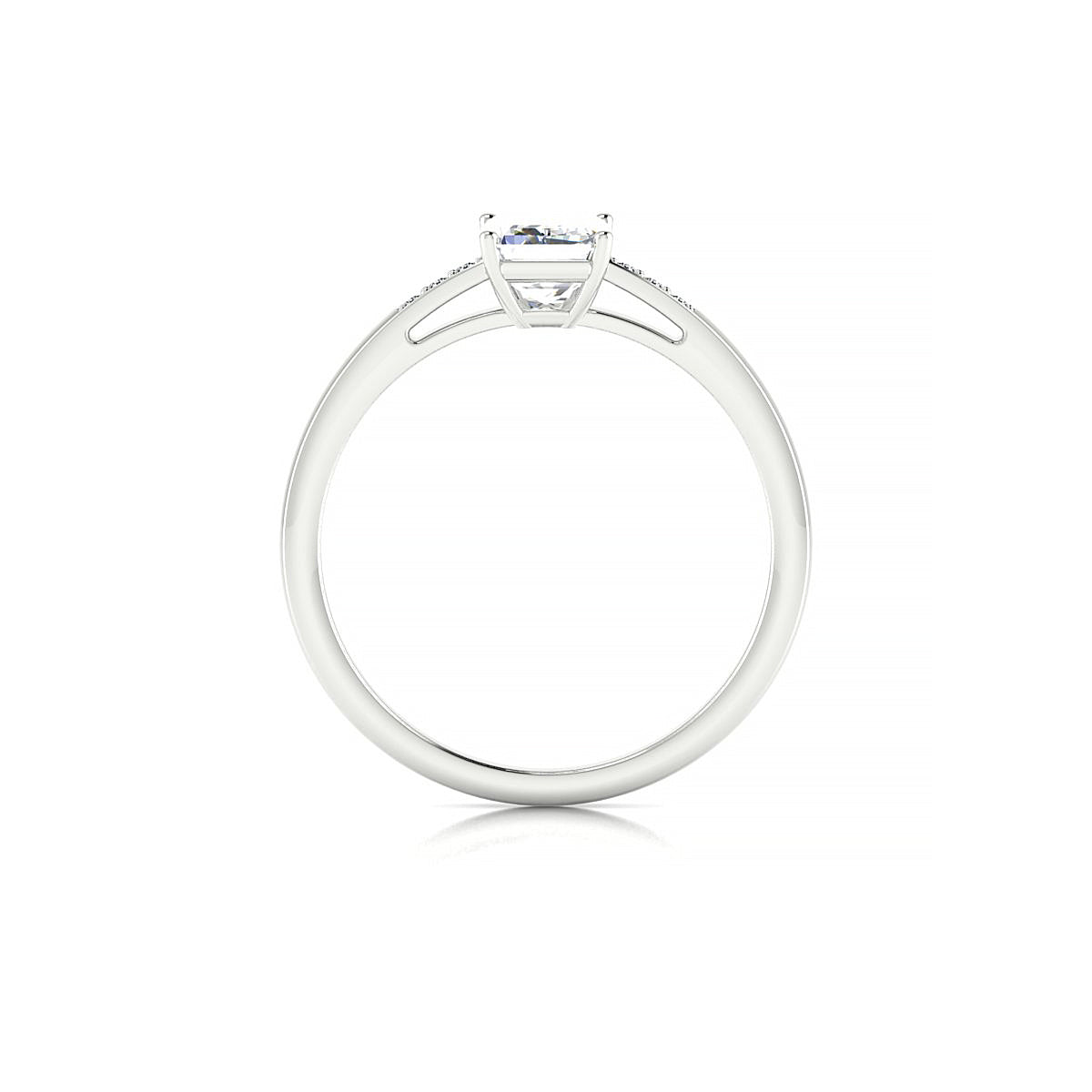 Exquisite | 18k White Gold 7 x 5 mm Emerald Diamond Ring