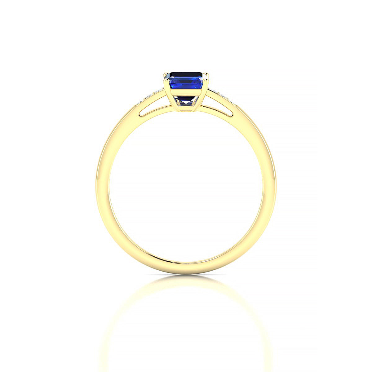 Exquisite | 18k Yellow Gold 7 x 5 mm Emerald Sapphire Ring