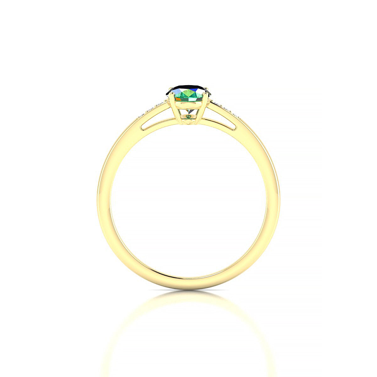 Exquisite | 18k Yellow Gold 7 x 5 mm Oval Emerald Ring