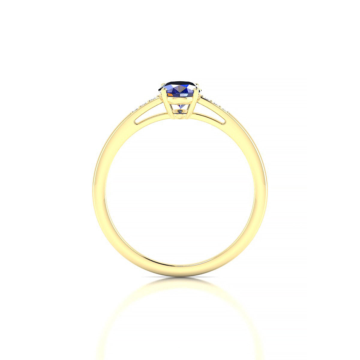Exquisite | 18k Yellow Gold 7 x 5 mm Oval Sapphire Ring