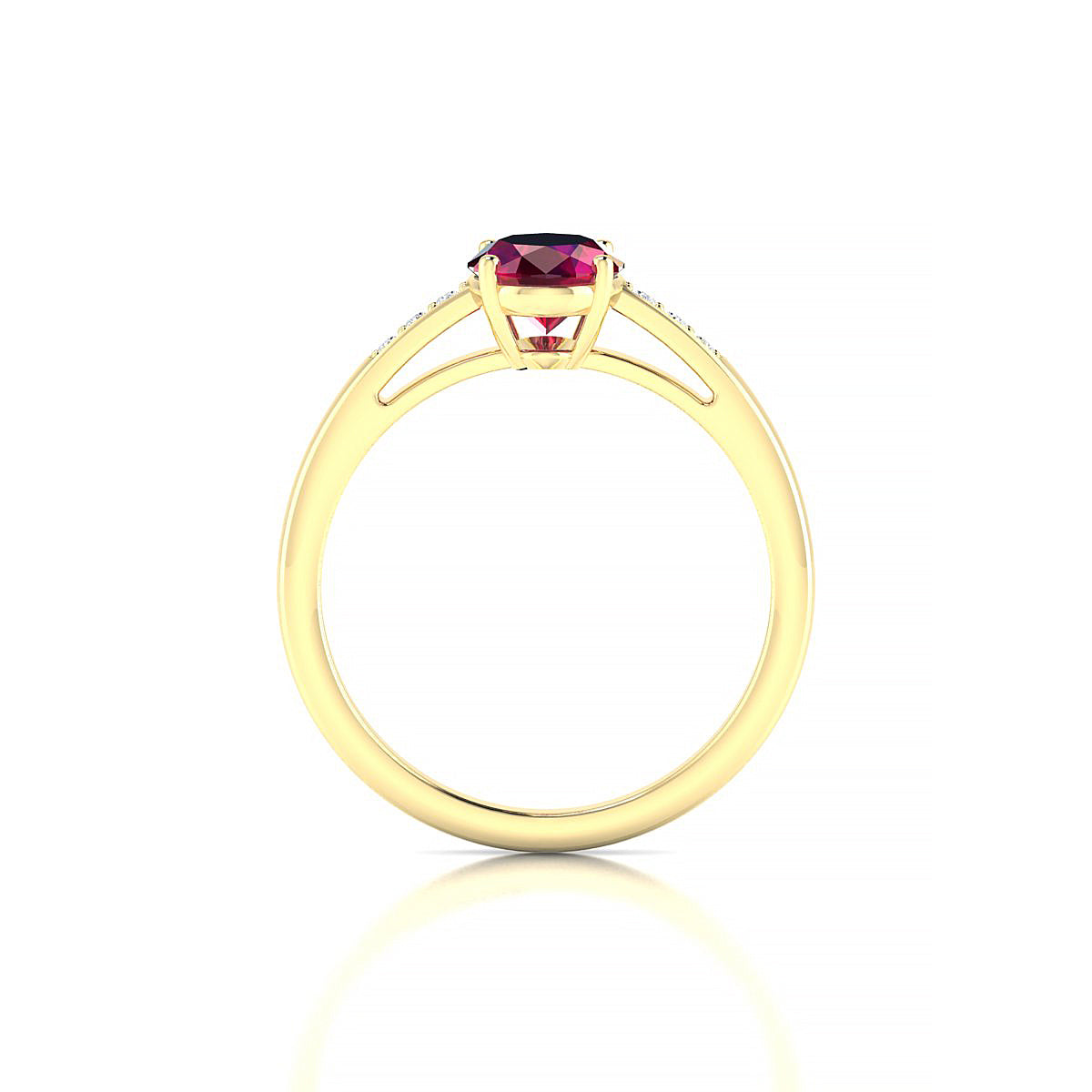 Exquisite | 18k Yellow Gold 8 x 6 mm Oval Ruby Ring