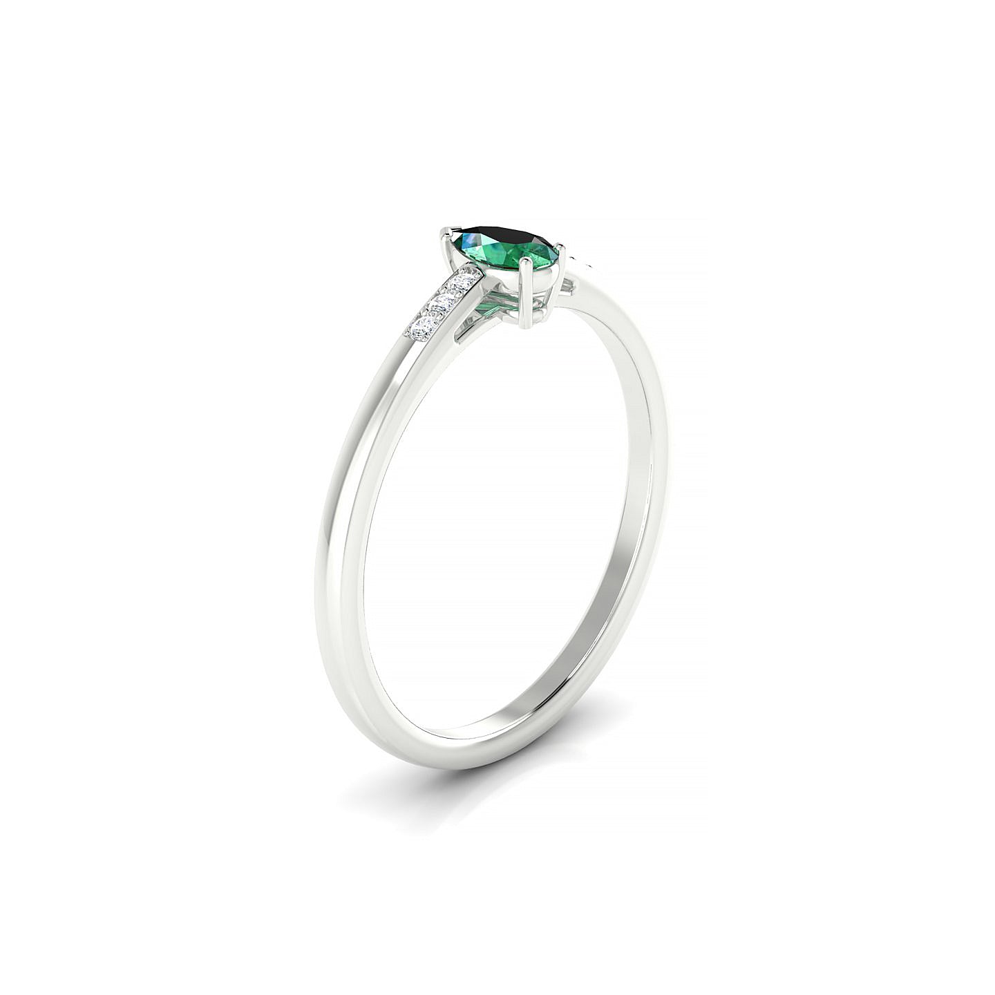 Exquisite | 18k White Gold 5 x 3 mm Pear Emerald Ring