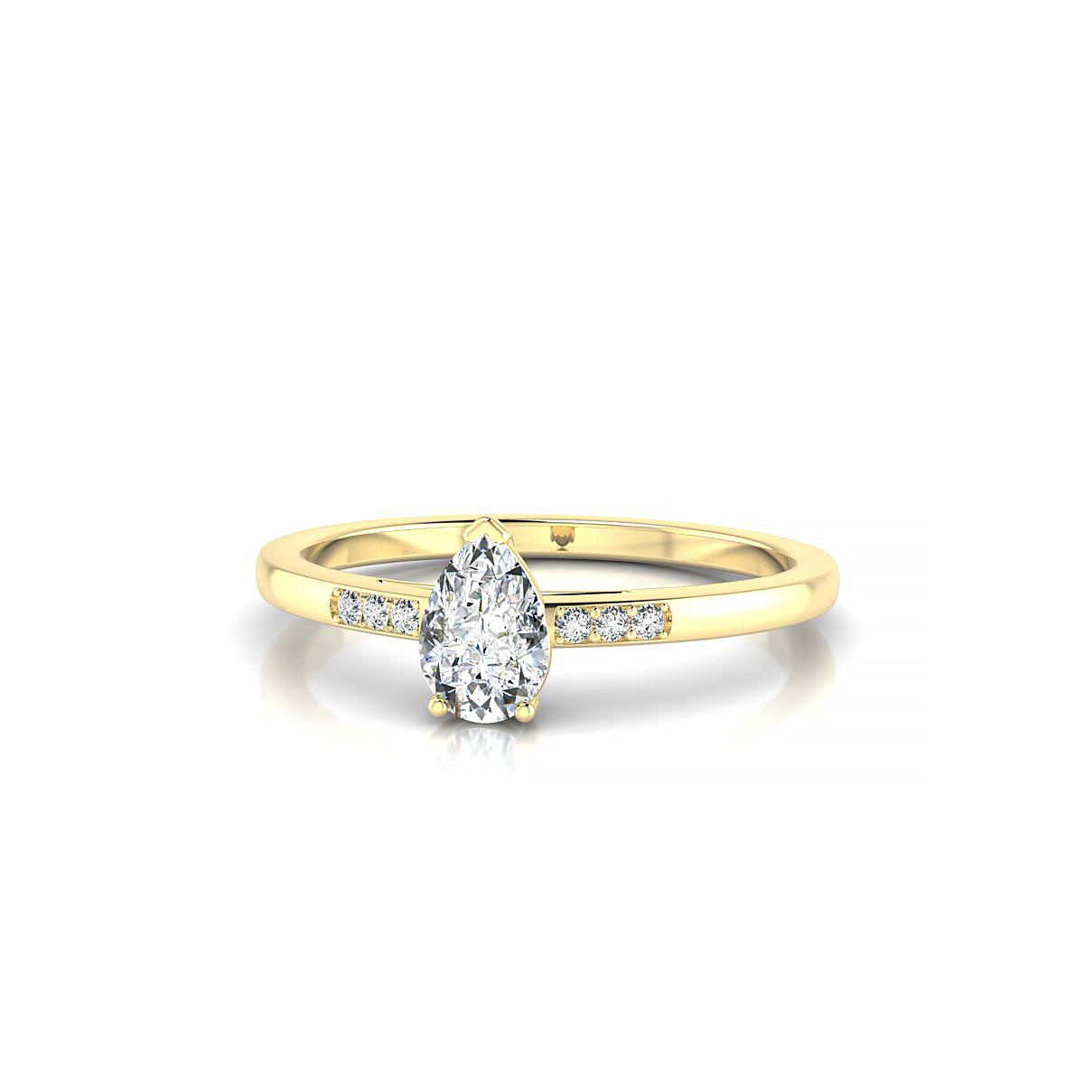 Exquisite | 18k Yellow Gold 6 x 4 mm Pear Diamond Ring
