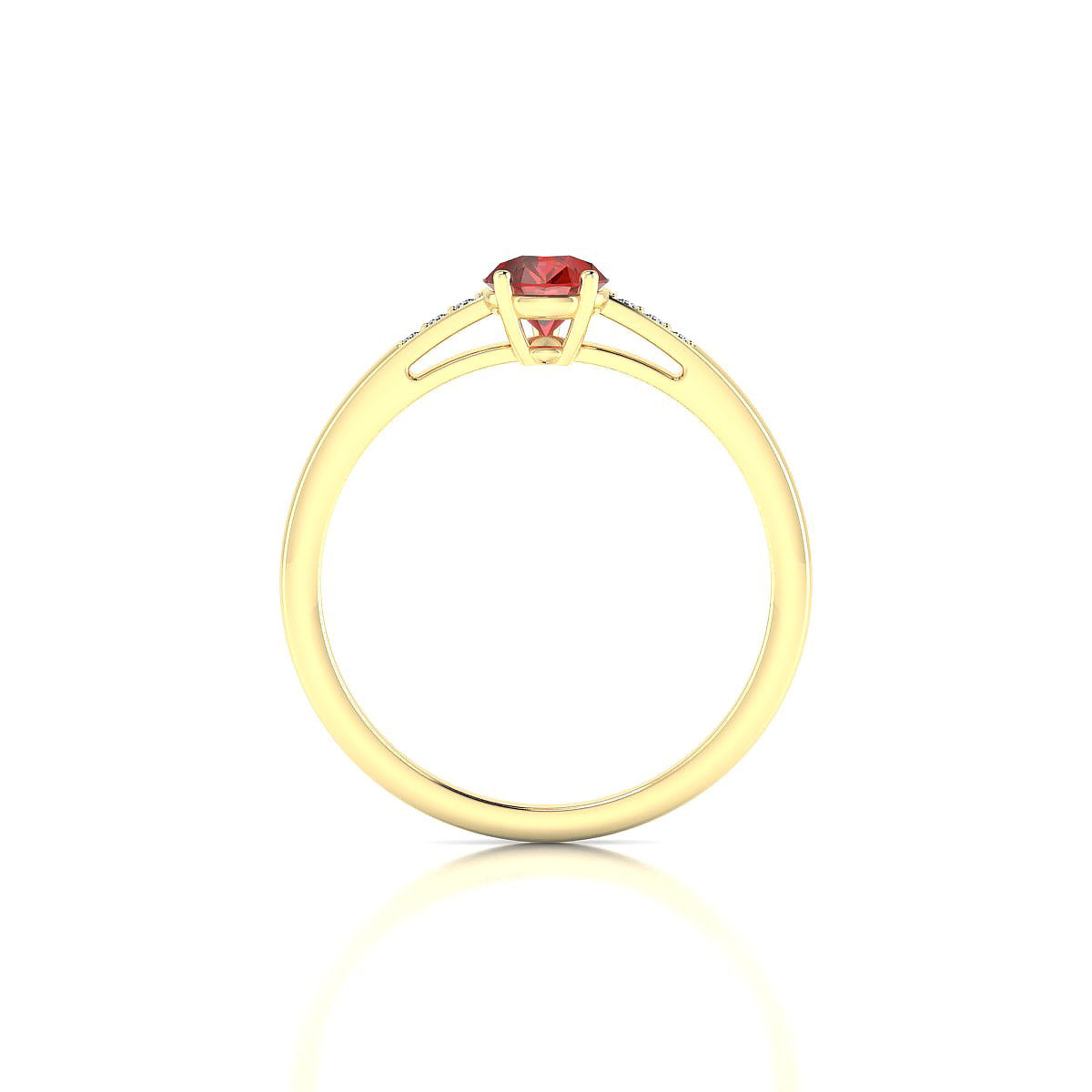 Exquisite | 18k Yellow Gold 7 x 5 mm Pear Garnet Ring