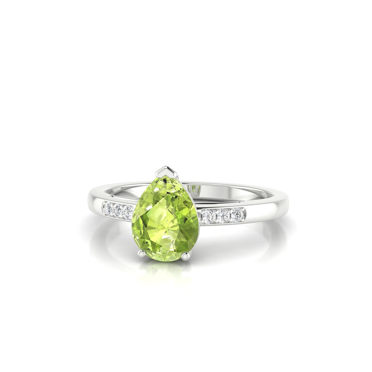 Exquisite | 18k White Gold 8 x 6 mm Pear Peridot Ring