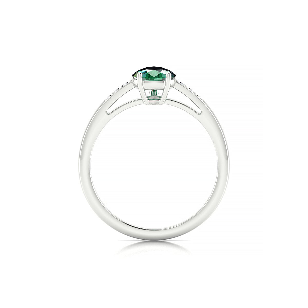 Exquisite | 18k White Gold 8 x 6 mm Pear Emerald Ring