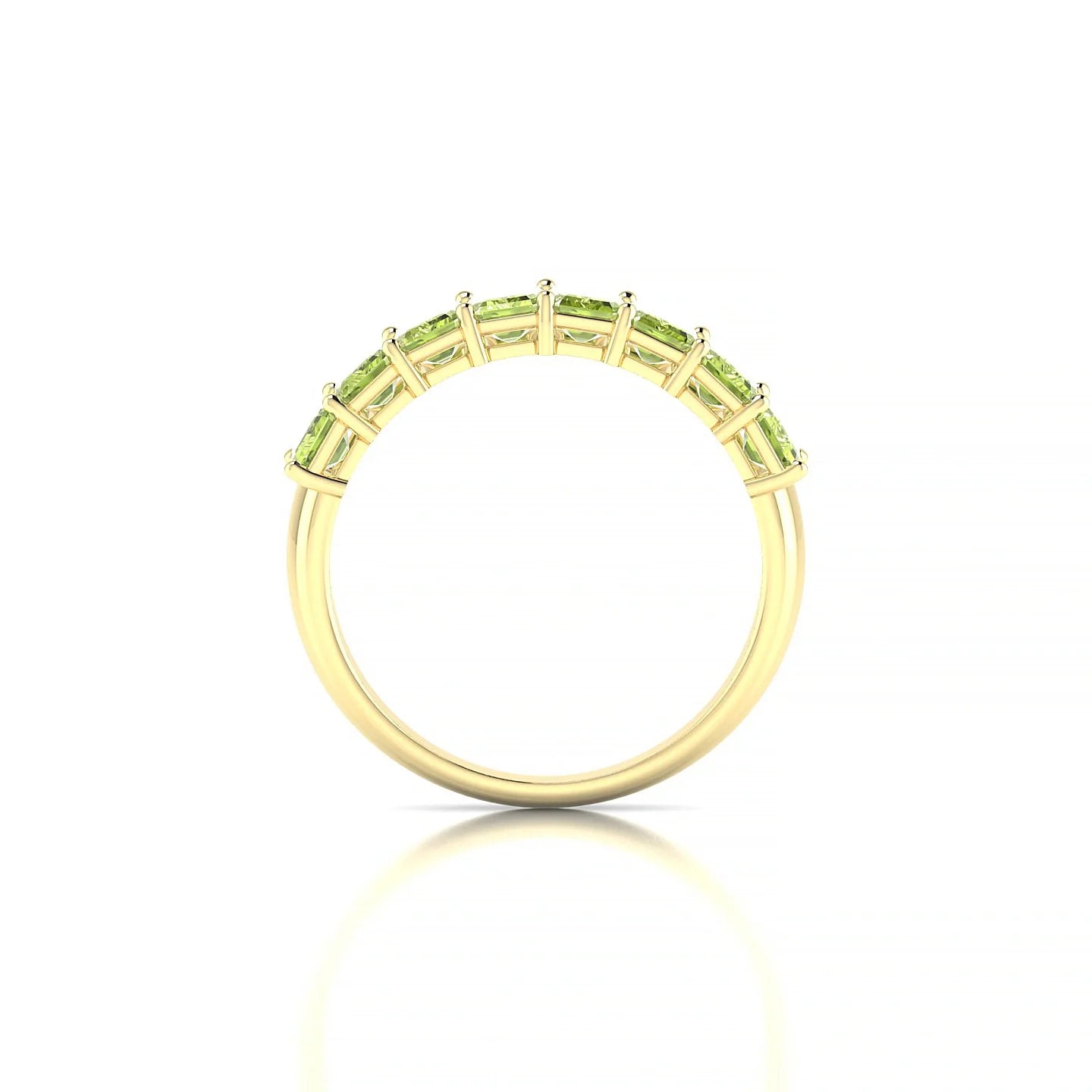 Faith | 18k Yellow Gold 5 x 3 mm Emerald Peridot Ring