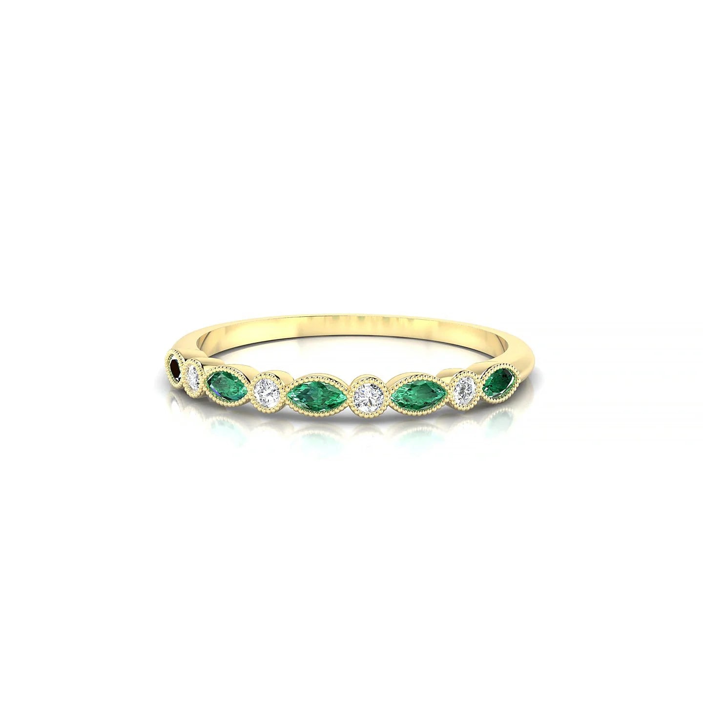 Finesse | 18k Yellow Gold 3 x 1.5 mm Marquise Emerald Ring