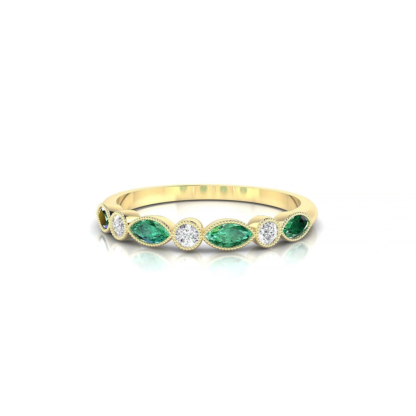 Finesse | 18k Yellow Gold 4 x 2 mm Marquise Emerald Ring