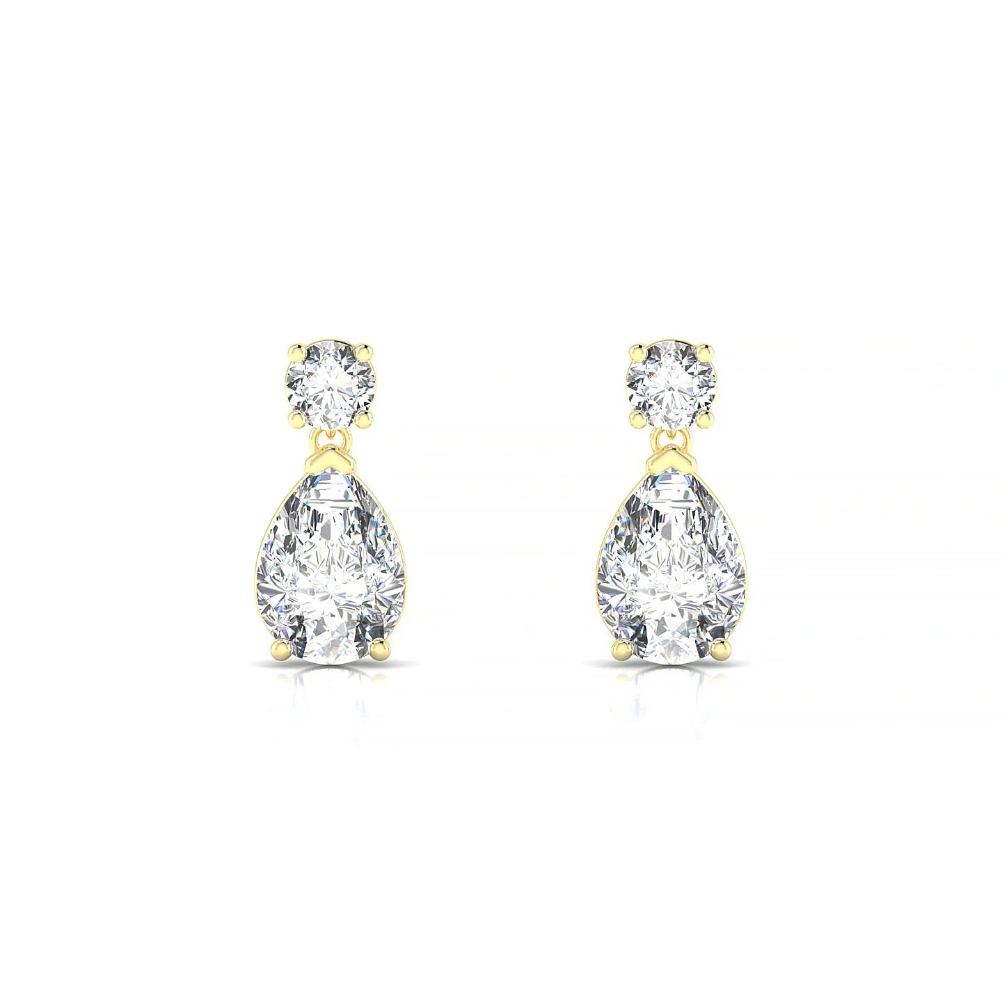 Flicker | 18k Yellow Gold 7 x 5 mm Pear Diamond Earrings