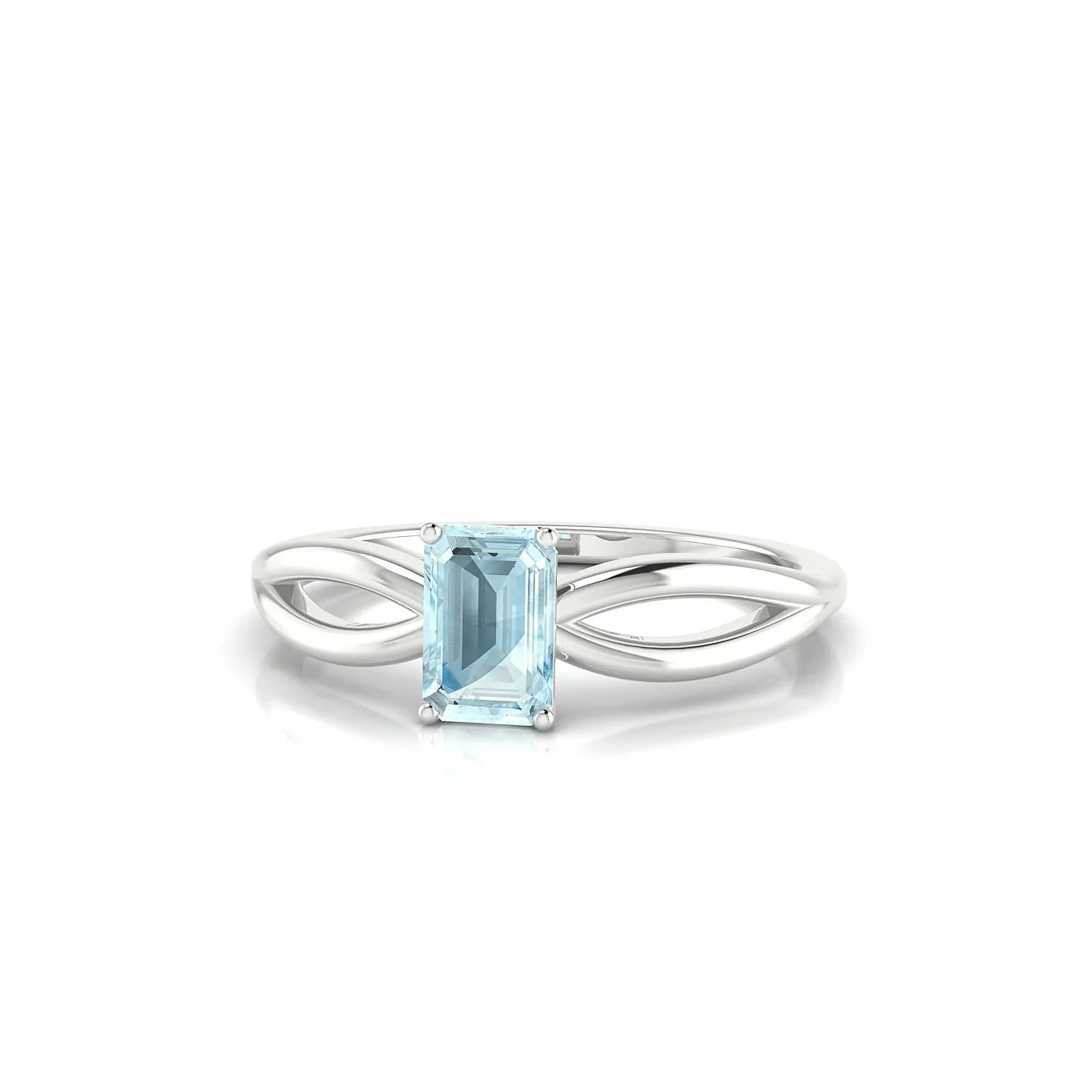 Interlude | 18k White Gold 6 x 4 mm Emerald Aquamarine Ring