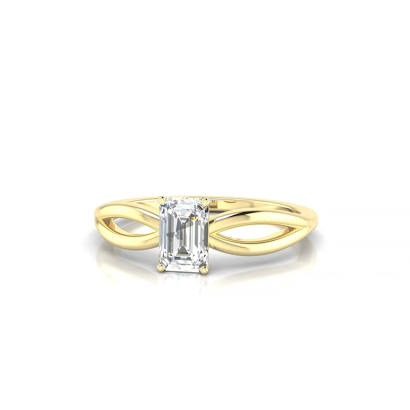 Interlude | 18k Yellow Gold 6 x 4 mm Emerald Diamond Ring