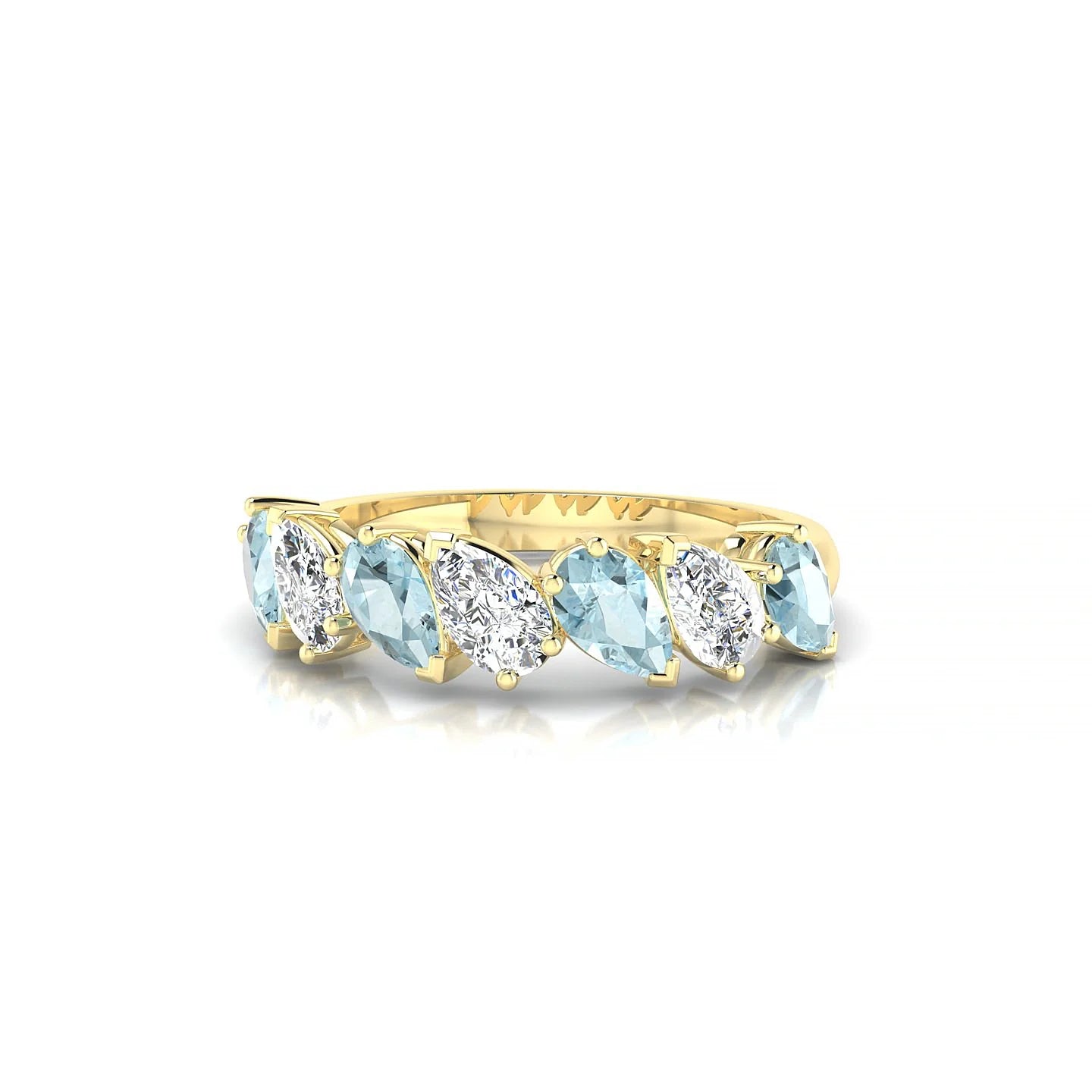 Mist | 18k Yellow Gold 5 x 3 mm Pear Aquamarine & Diamond Ring