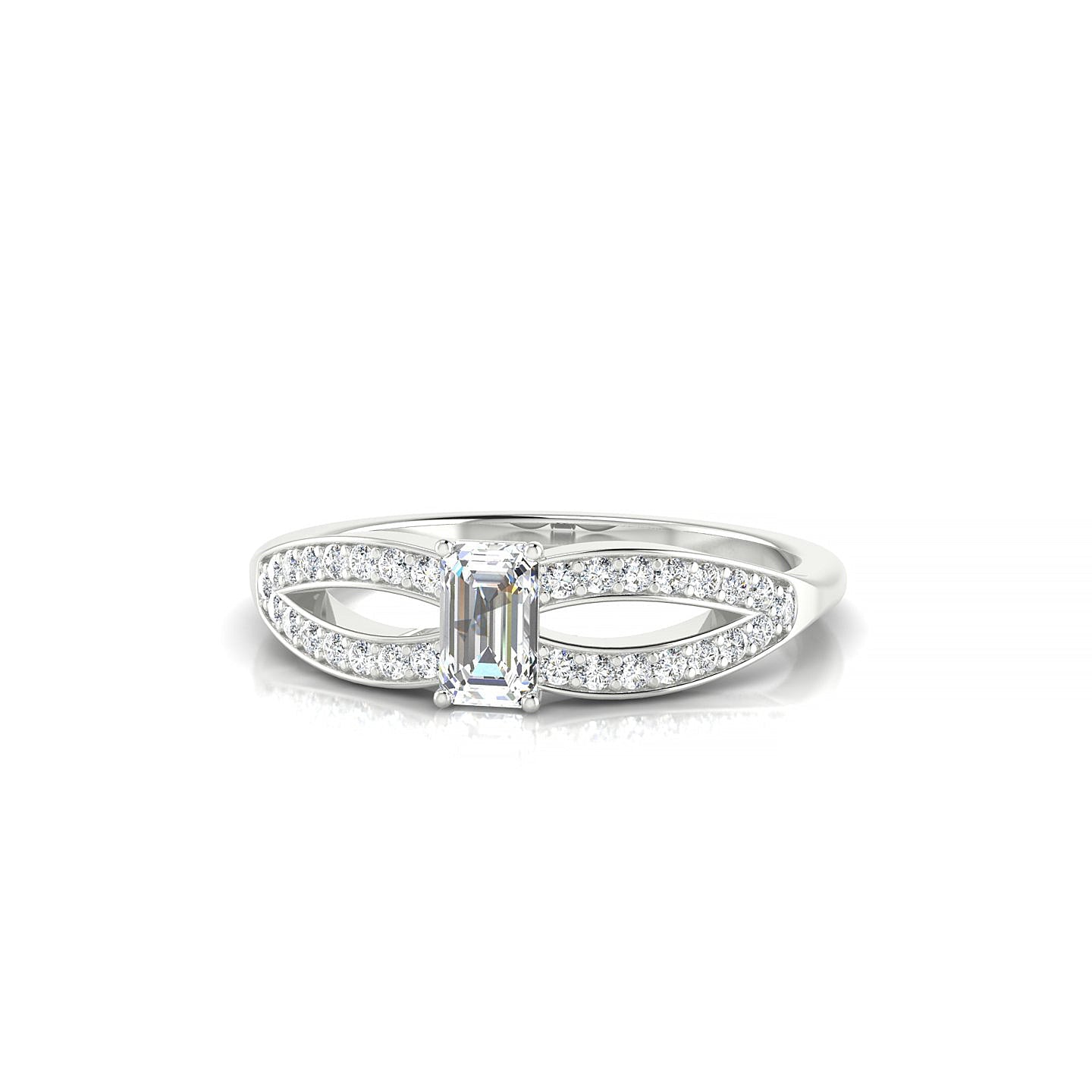Prestige | 18k White Gold 5 x 3 mm Emerald Diamond Ring