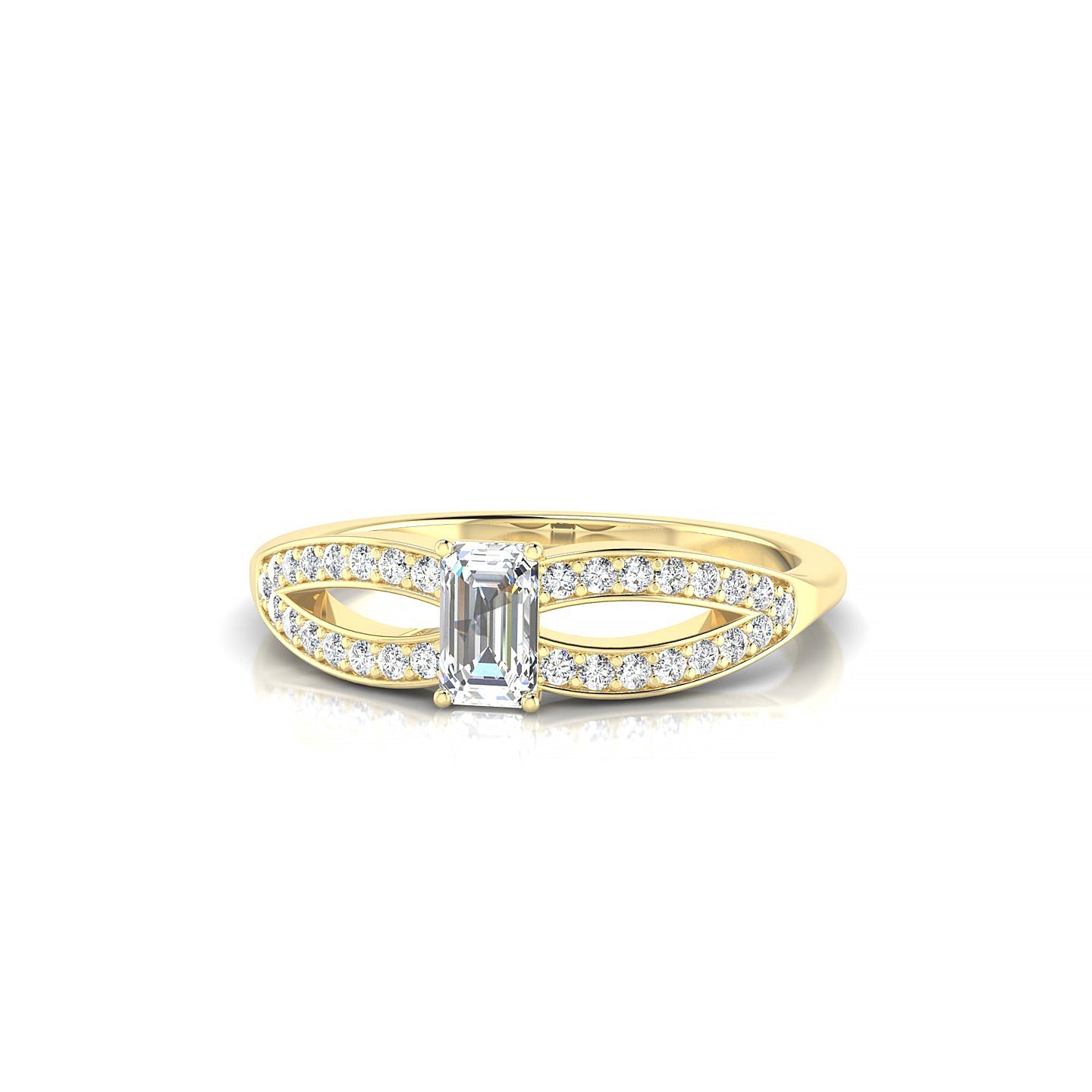 Prestige | 18k Yellow Gold 5 x 3 mm Emerald Diamond Ring