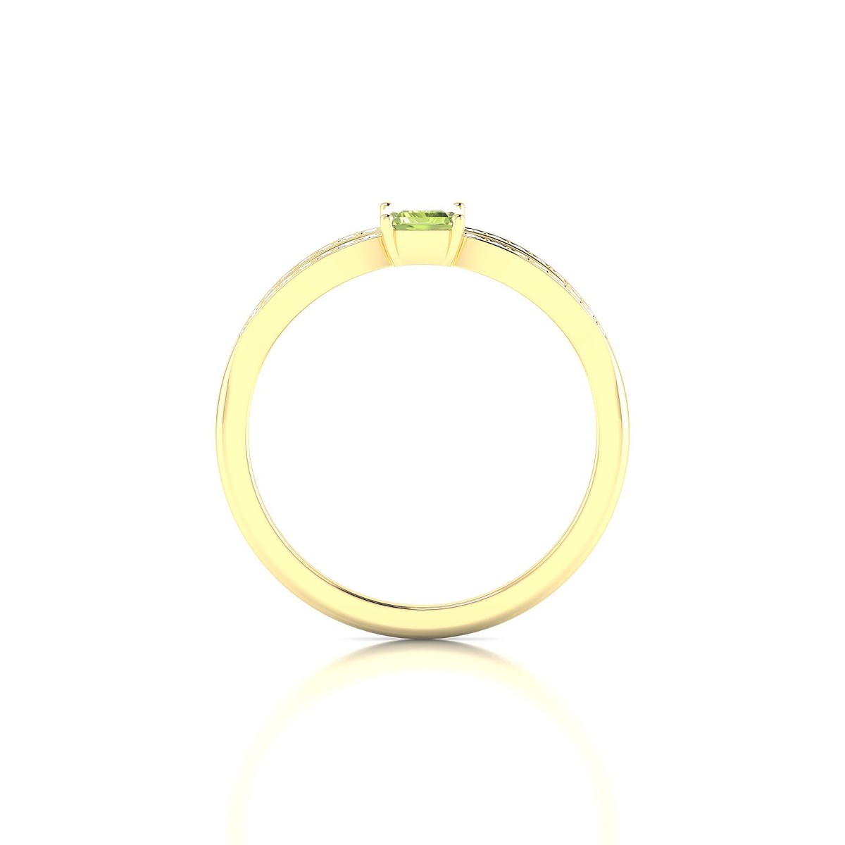 Prestige | 18k Yellow Gold 6 x 4 mm Emerald Peridot Ring