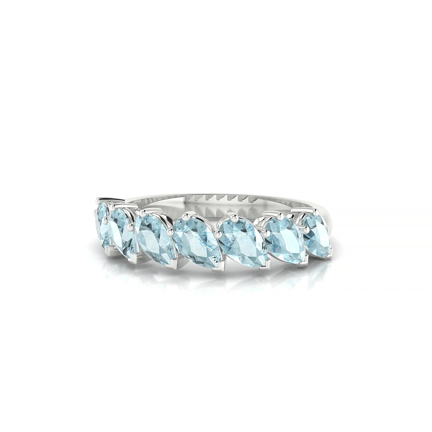 Rain | 18k White Gold 5 x 3 mm Pear Aquamarine Ring