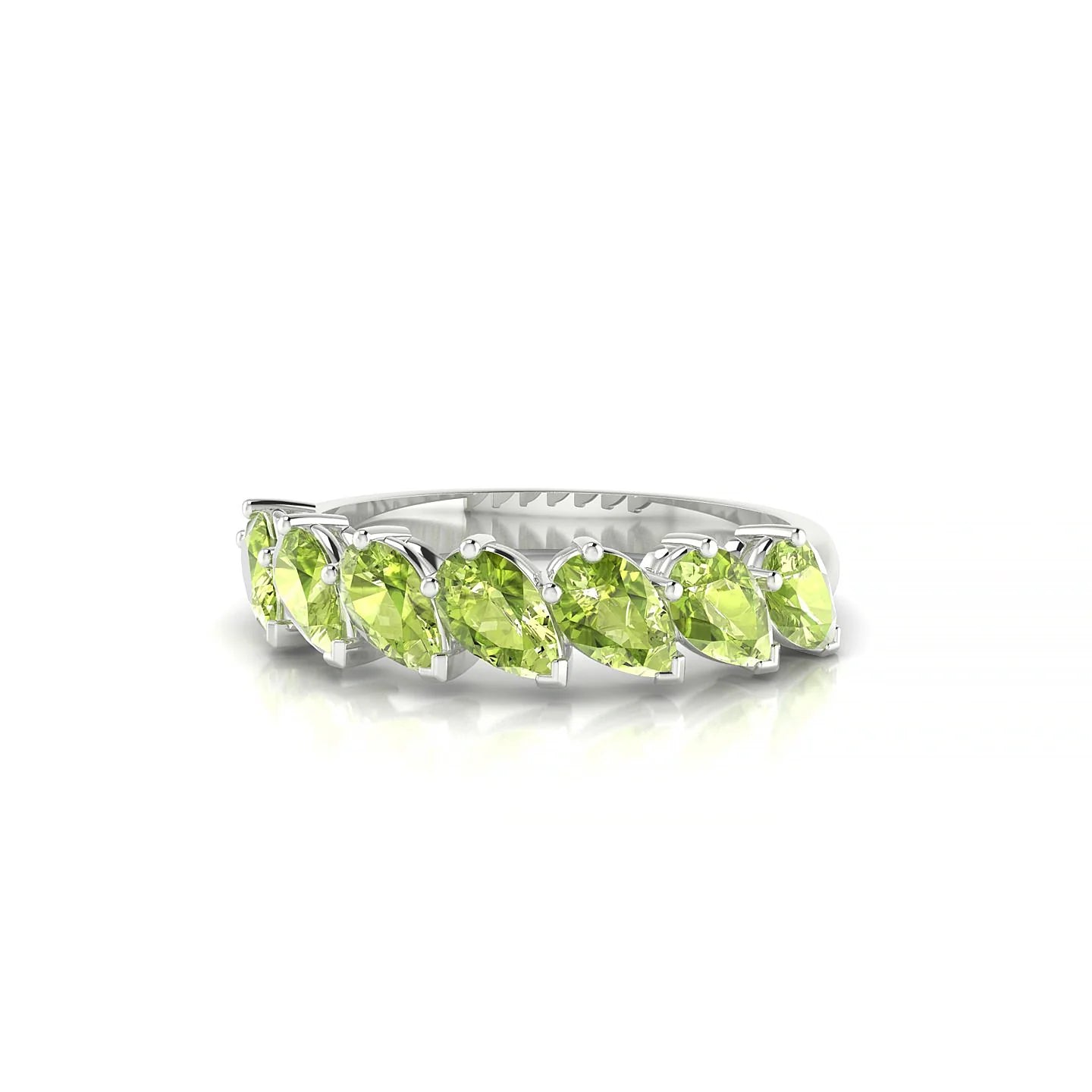 Rain | 18k White Gold 5 x 3 mm Pear Peridot Ring