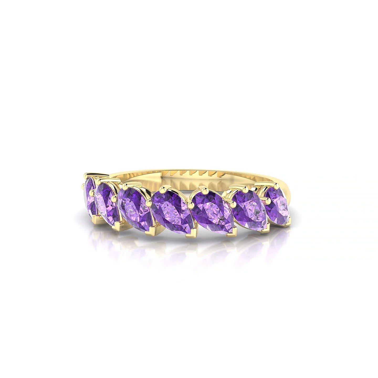 Rain | 18k Yellow Gold 5 x 3 mm Pear Amethyst Ring