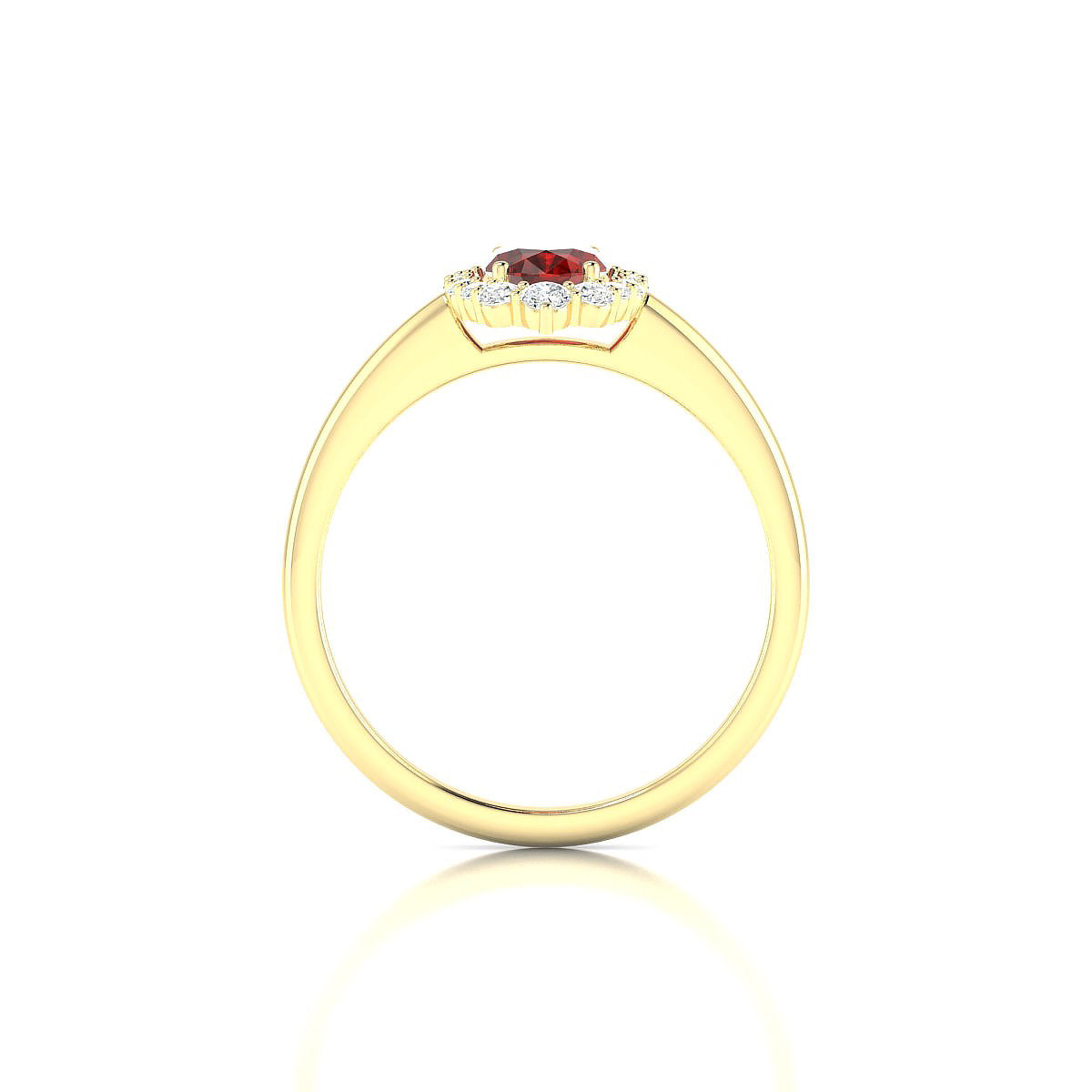 Romance | 18k Yellow Gold 7 x 5 mm Oval Garnet Ring
